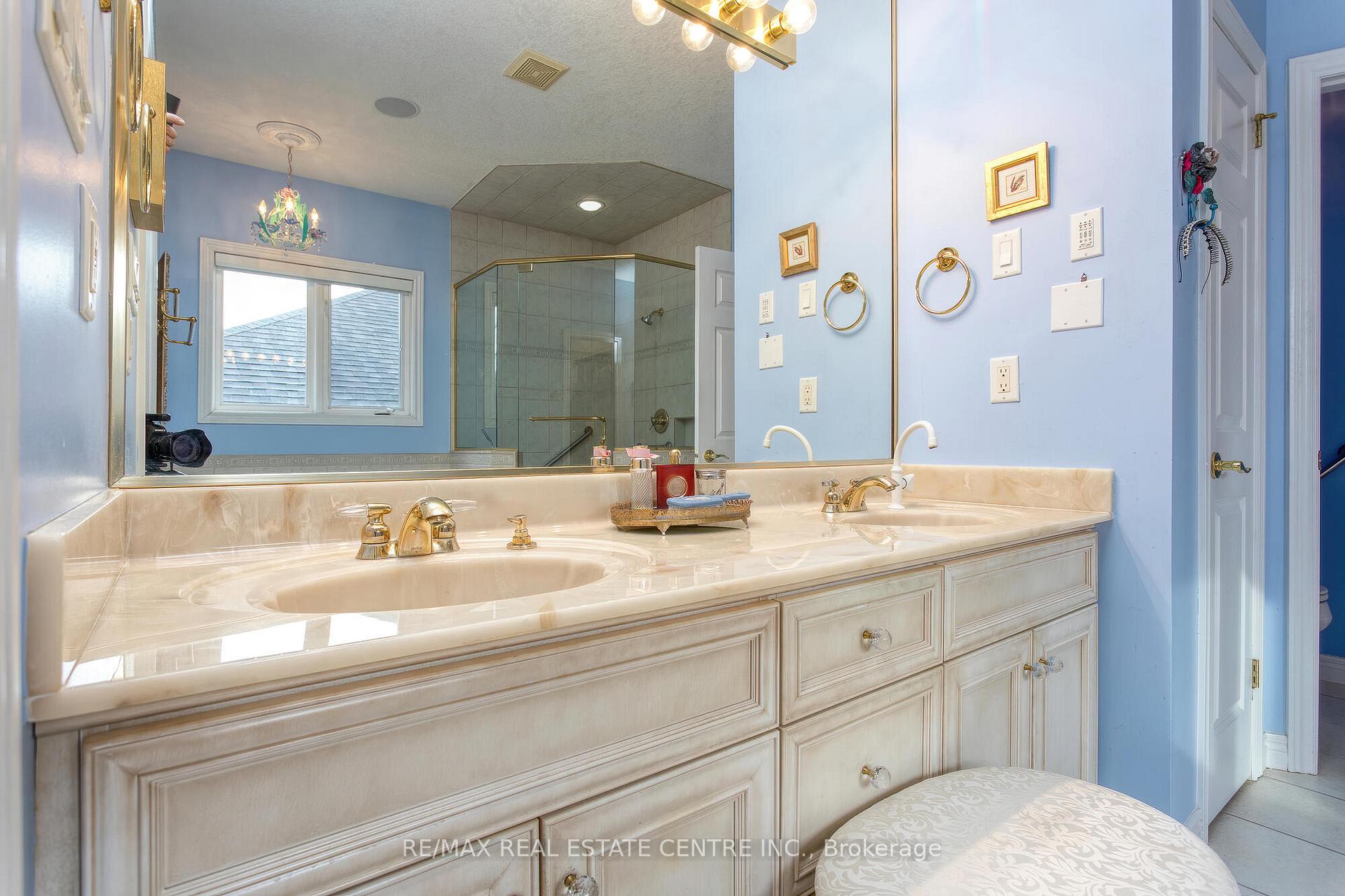 Photo 13 of 271 Riverview Place, Guelph, Riverside Park — HOMEH
