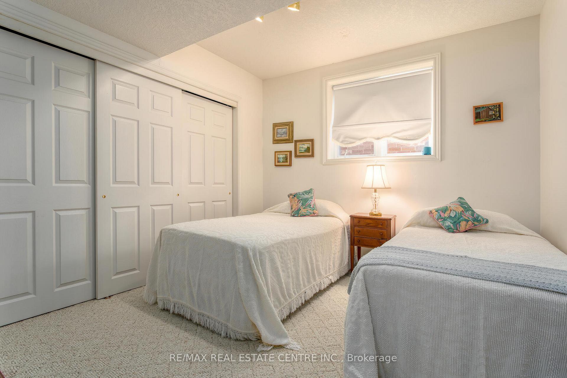 Photo 21 of 271 Riverview Place, Guelph, Riverside Park — HOMEH