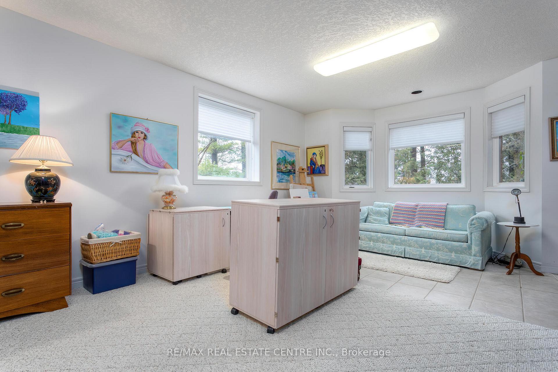 Photo 22 of 271 Riverview Place, Guelph, Riverside Park — HOMEH