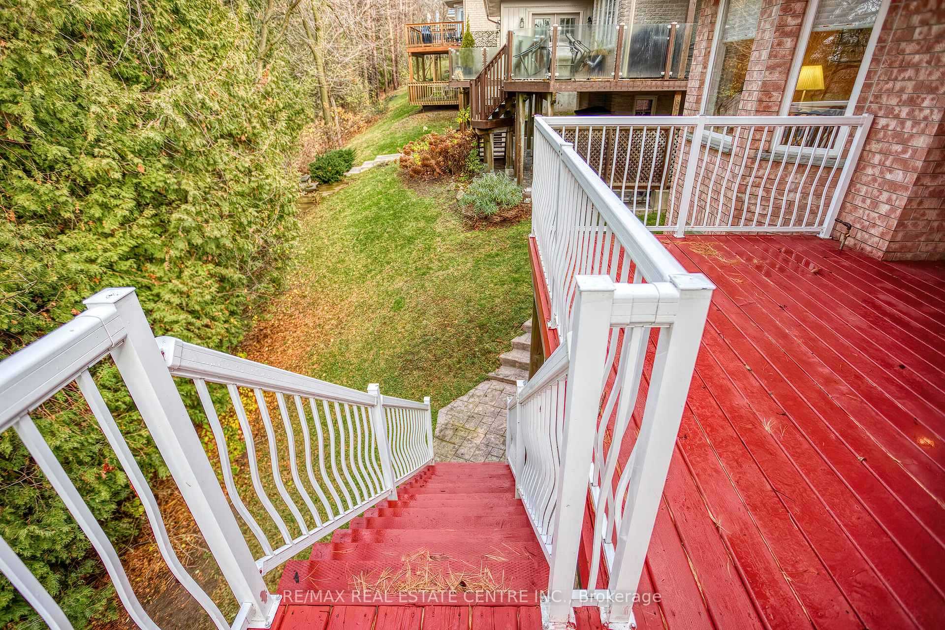 Photo 32 of 271 Riverview Place, Guelph, Riverside Park — HOMEH