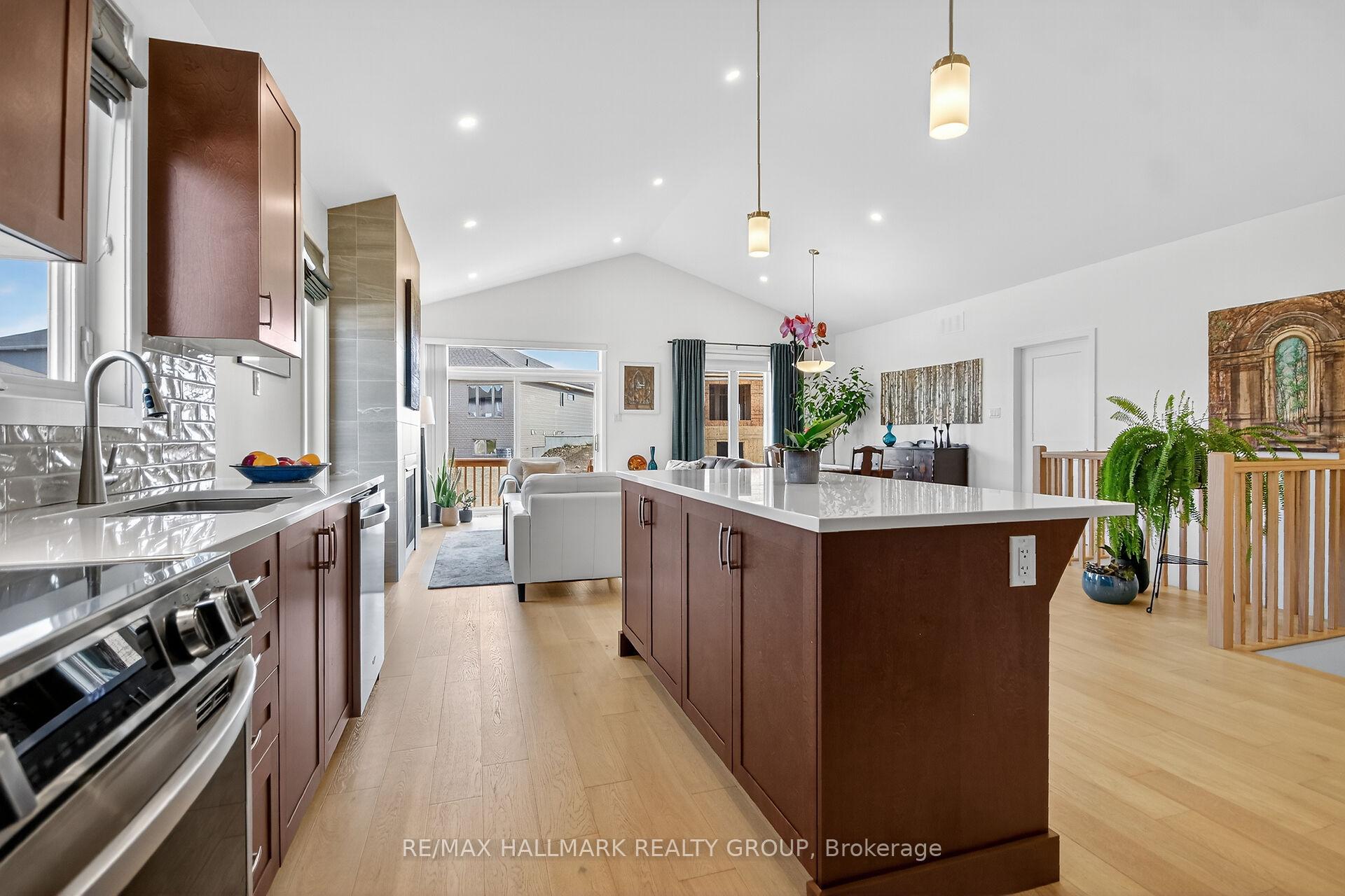 Photo 11 of 252 O'Donovan Drive, Carleton Place — HOMEH