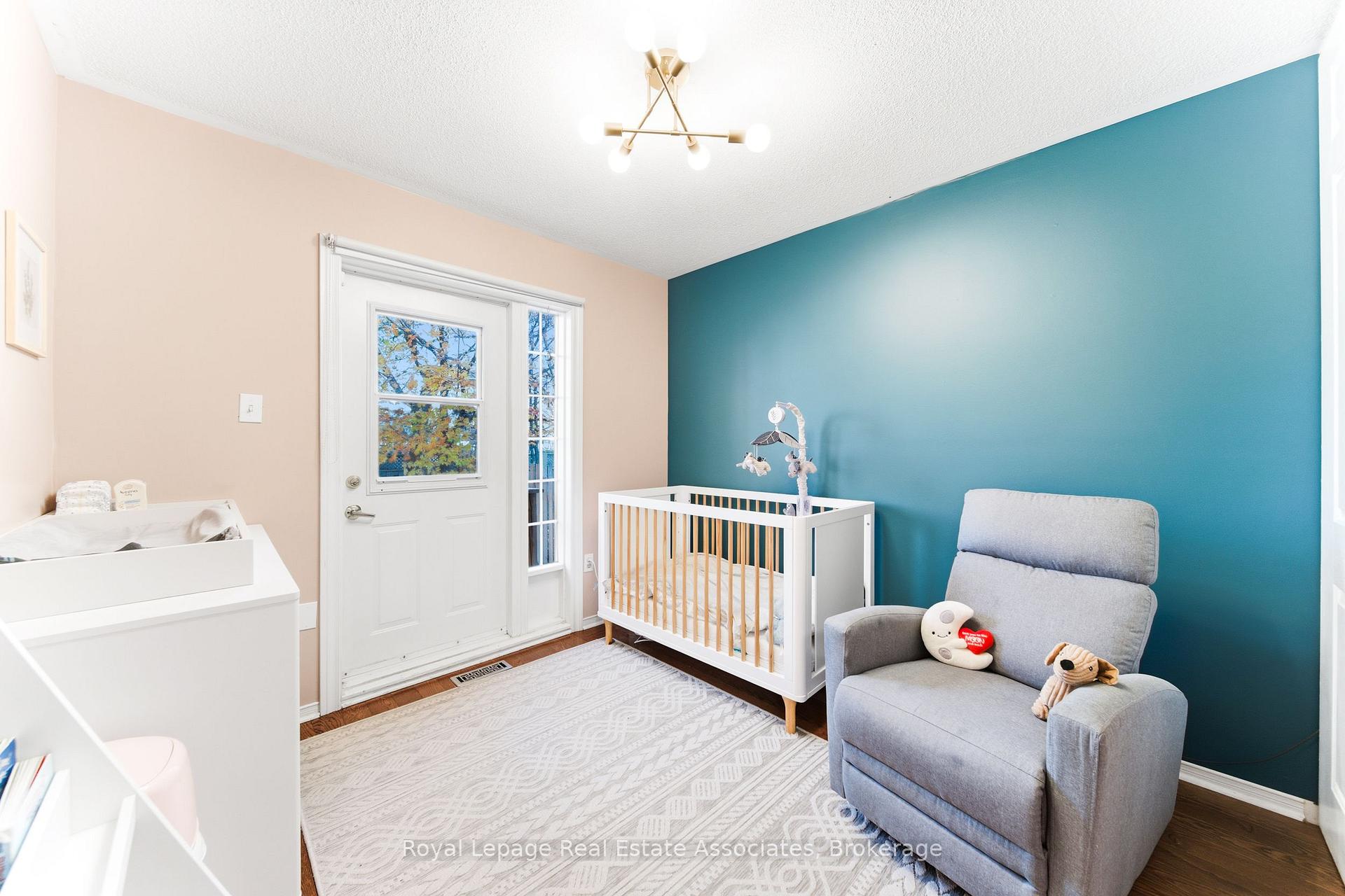 Photo 22 of 118 Copeman Crescent, Barrie, Painswick North — HOMEH