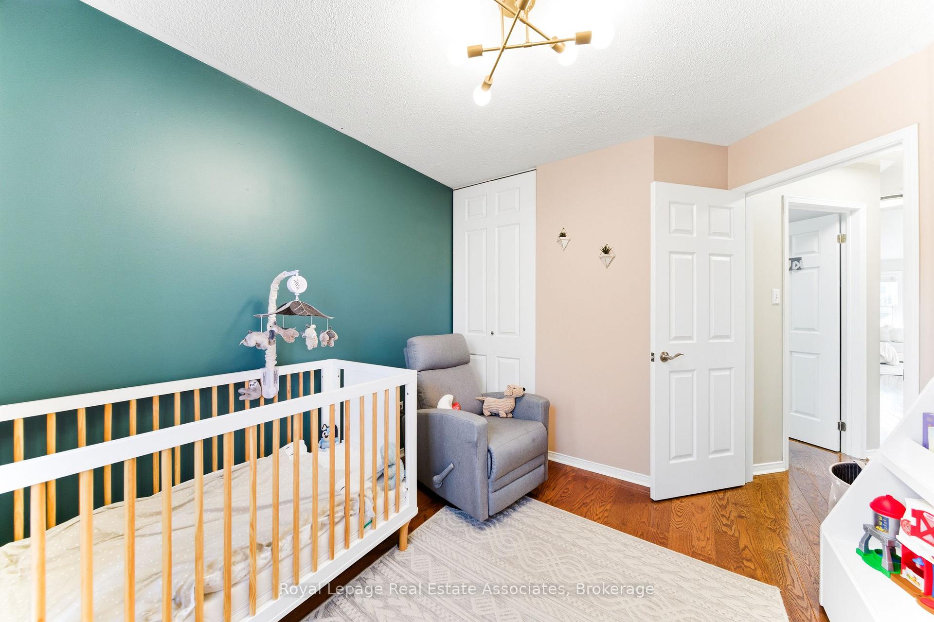 Photo 24 of 118 Copeman Crescent, Barrie, Painswick North — HOMEH