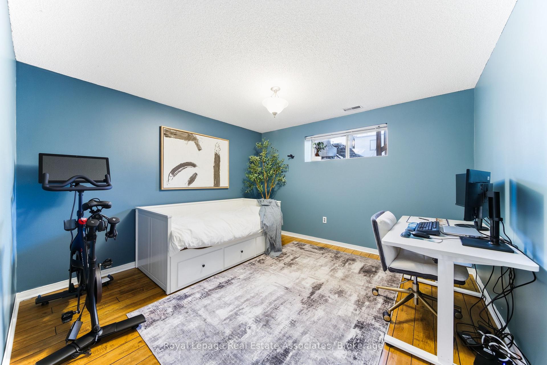 Photo 38 of 118 Copeman Crescent, Barrie, Painswick North — HOMEH