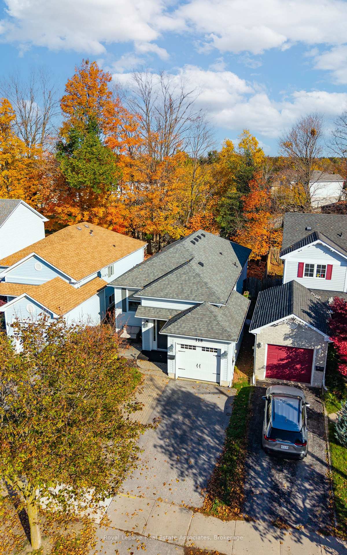 Photo 36 of 118 Copeman Crescent, Barrie, Painswick North — HOMEH