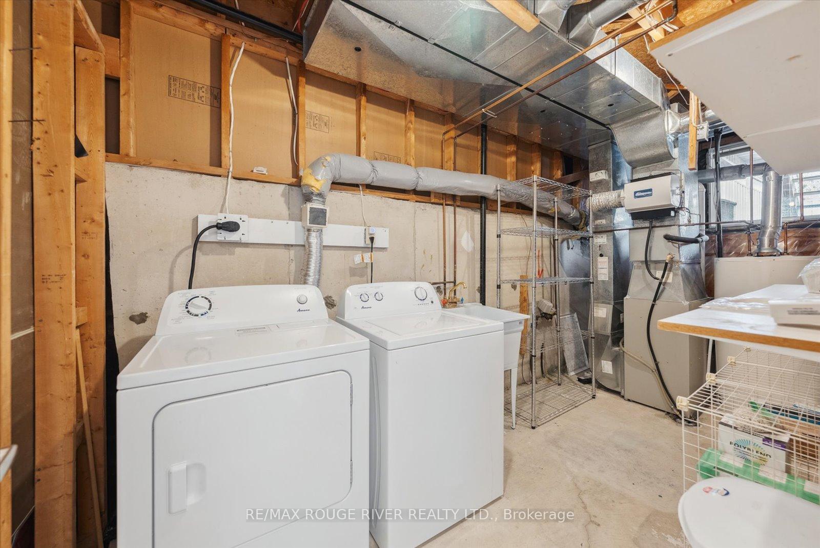 Photo 15 of 6 Fenwick Avenue, Clarington, Bowmanville — HOMEH