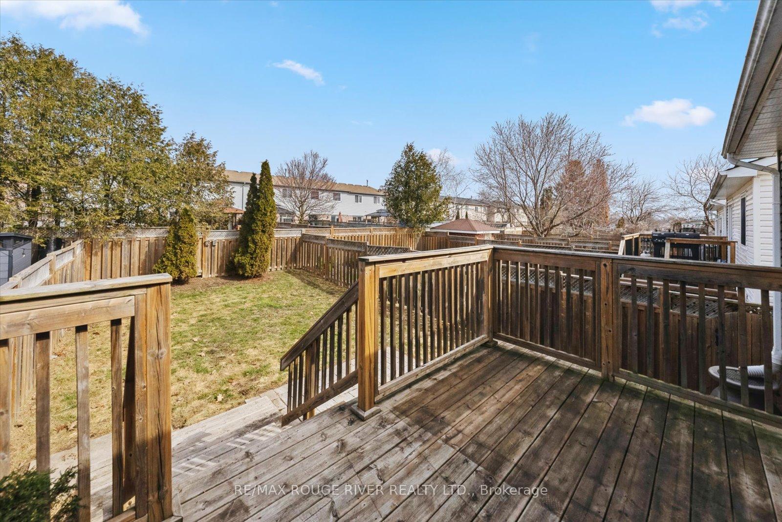 Photo 17 of 6 Fenwick Avenue, Clarington, Bowmanville — HOMEH