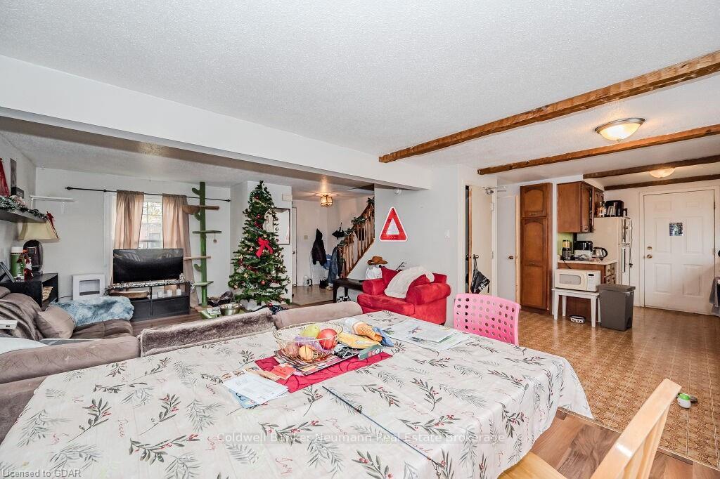 Photo 10 of 748 Scottsdale Dr, Guelph, Kortright West — HOMEH