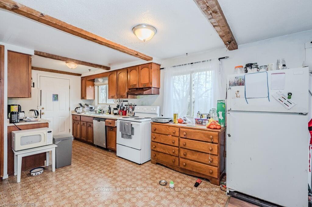Photo 11 of 748 Scottsdale Dr, Guelph, Kortright West — HOMEH