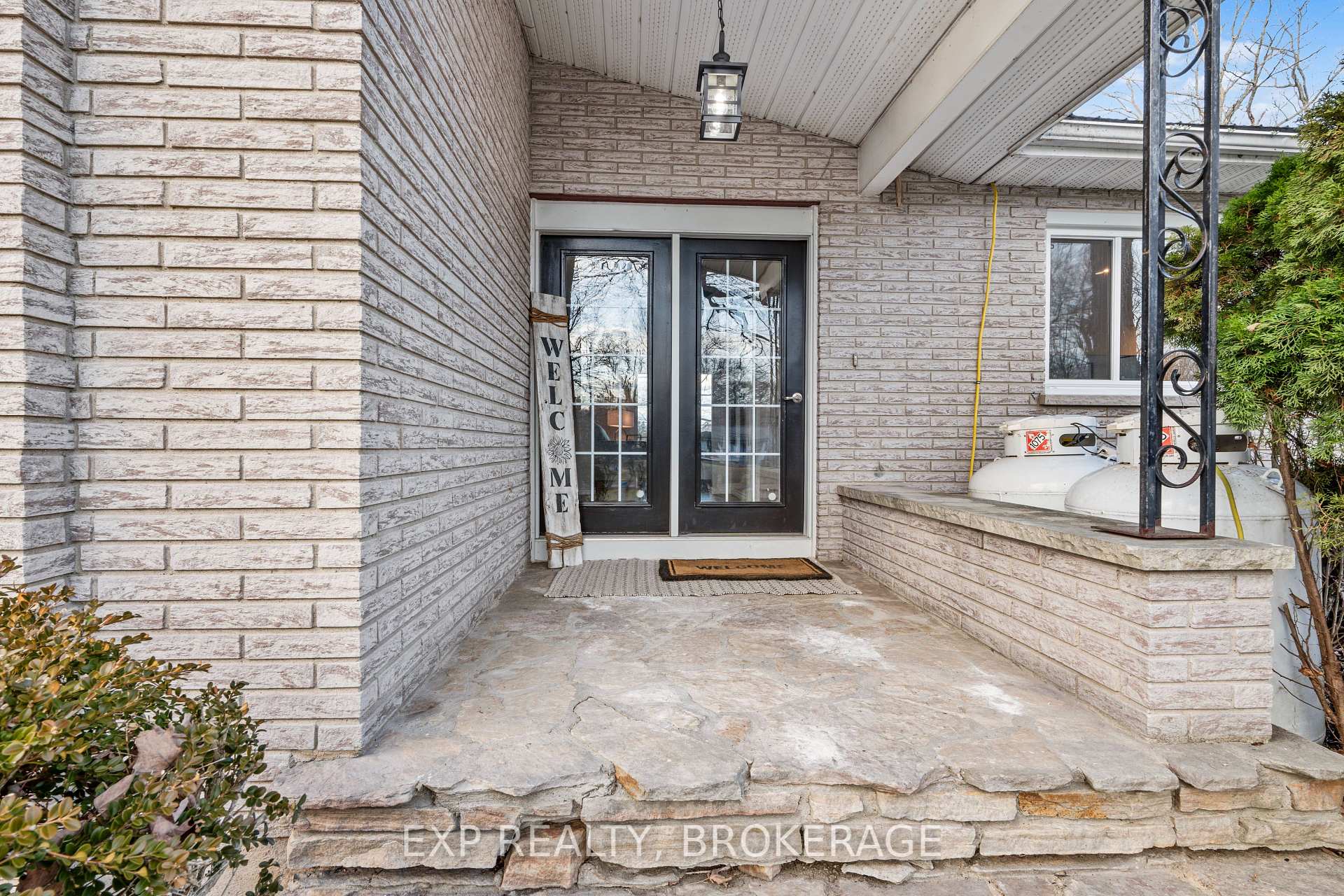 Photo 4 of 4277 Maple Drive, Frontenac, Frontenac South — HOMEH