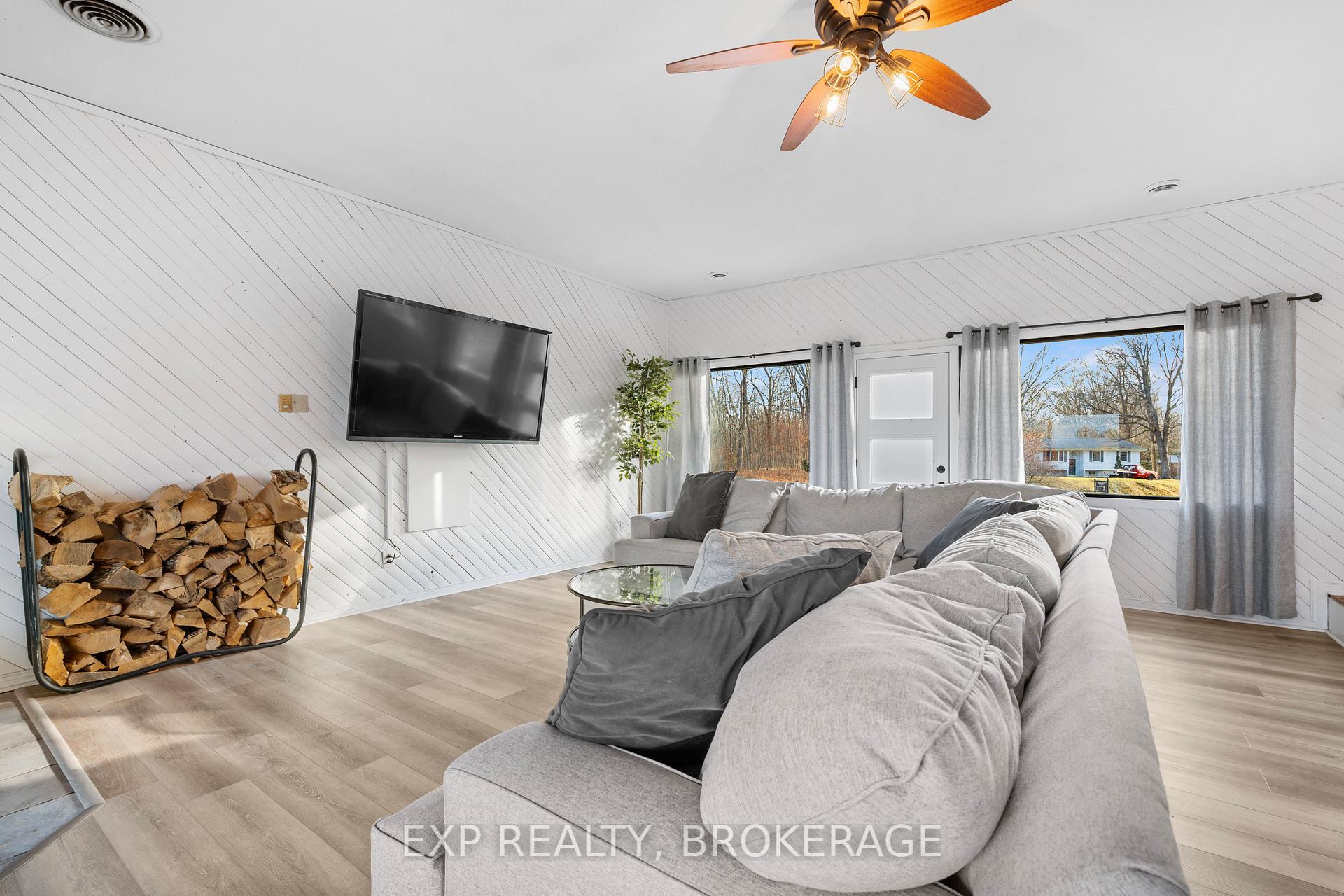 Photo 10 of 4277 Maple Drive, Frontenac, Frontenac South — HOMEH