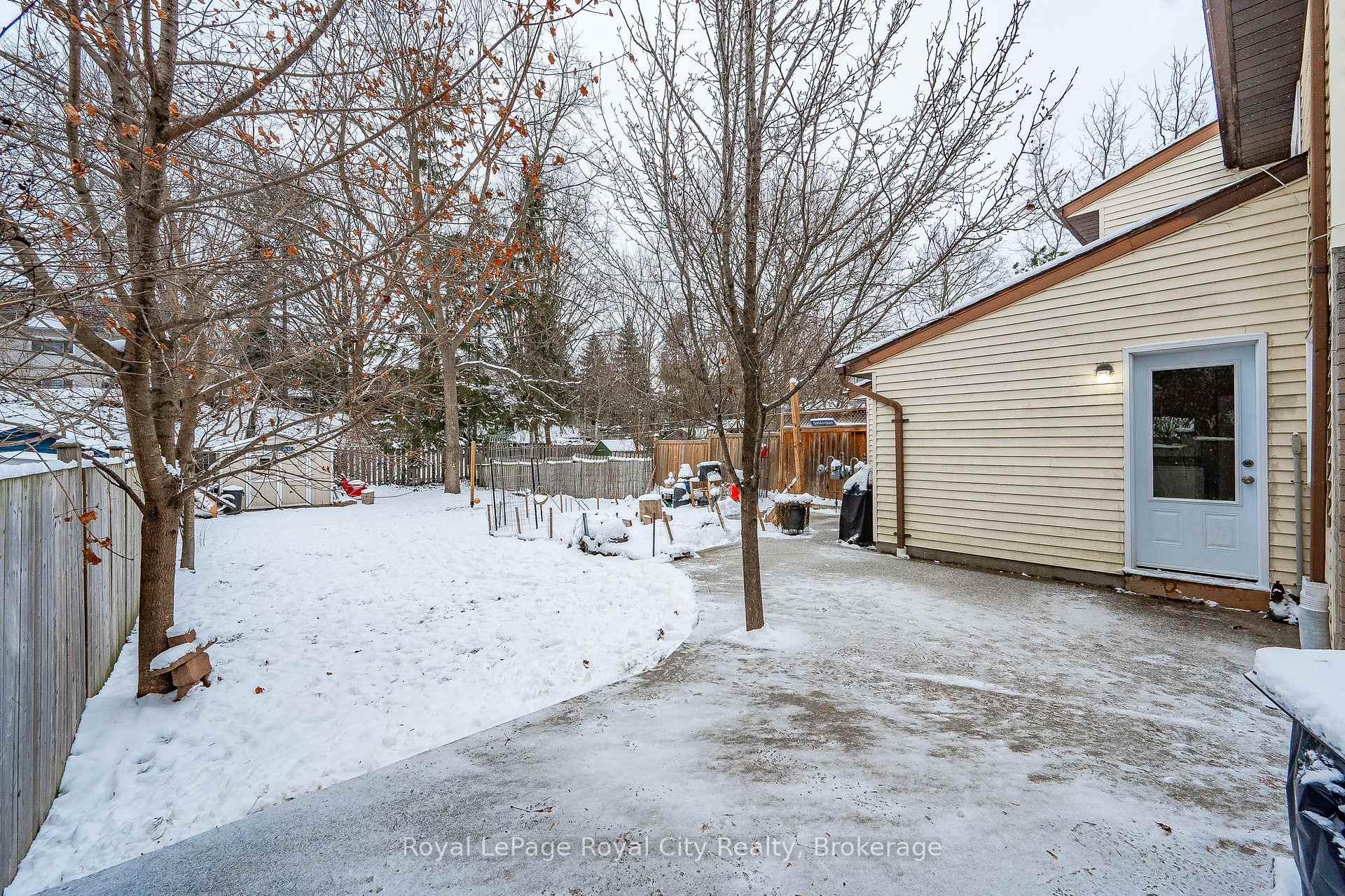 Photo 31 of 217 Bristol Street, Guelph, Junction/Onward Willow — HOMEH