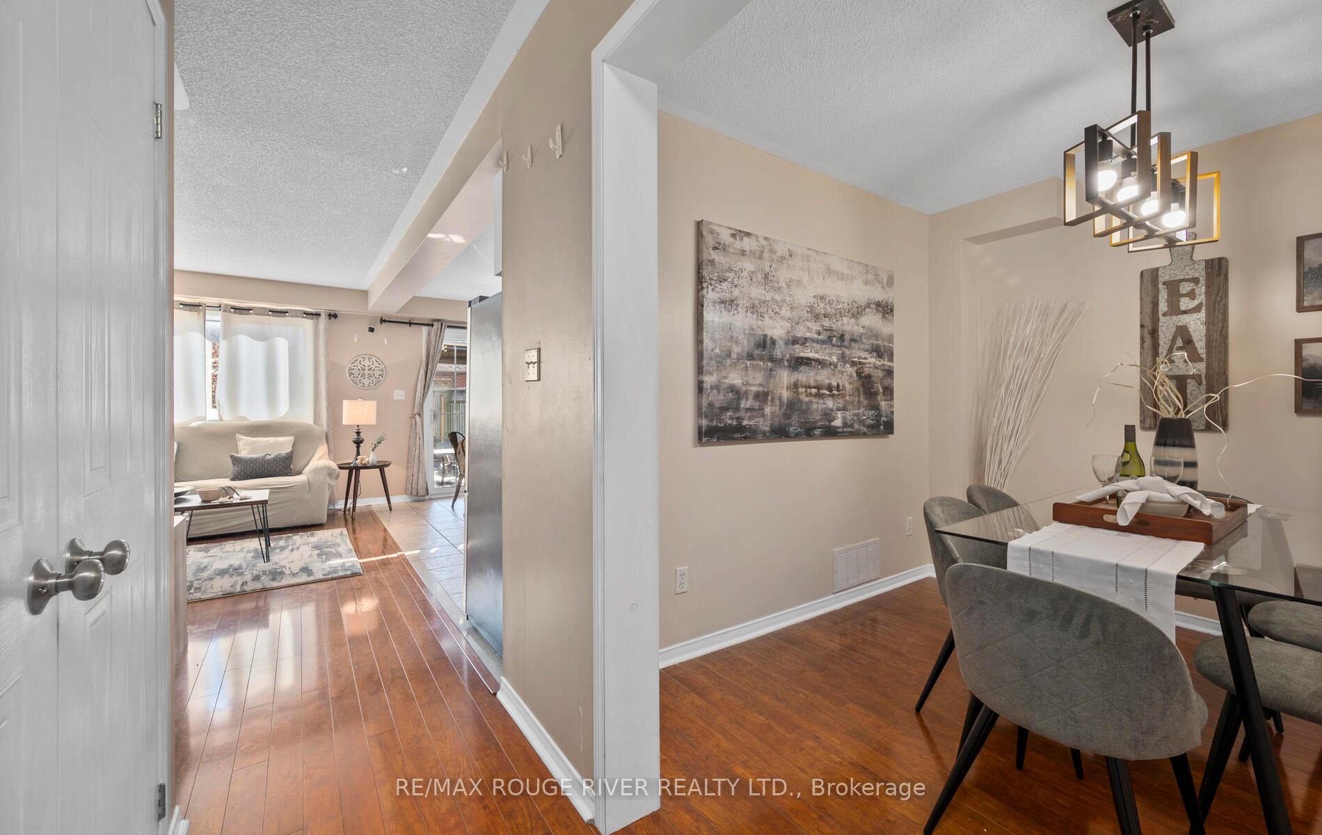 Photo 5 of 65 Cornish Drive, Clarington, Courtice — HOMEH