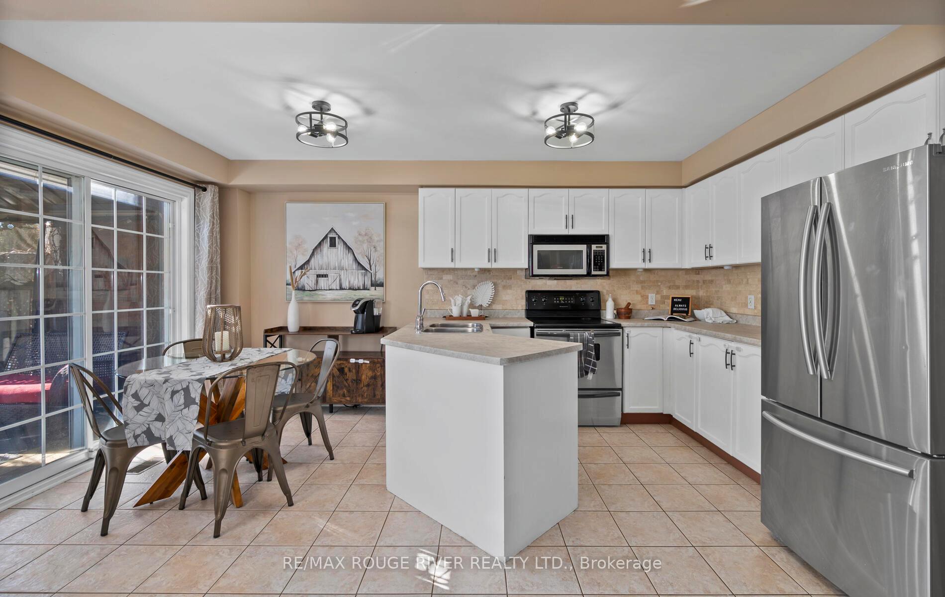 Photo 9 of 65 Cornish Drive, Clarington, Courtice — HOMEH