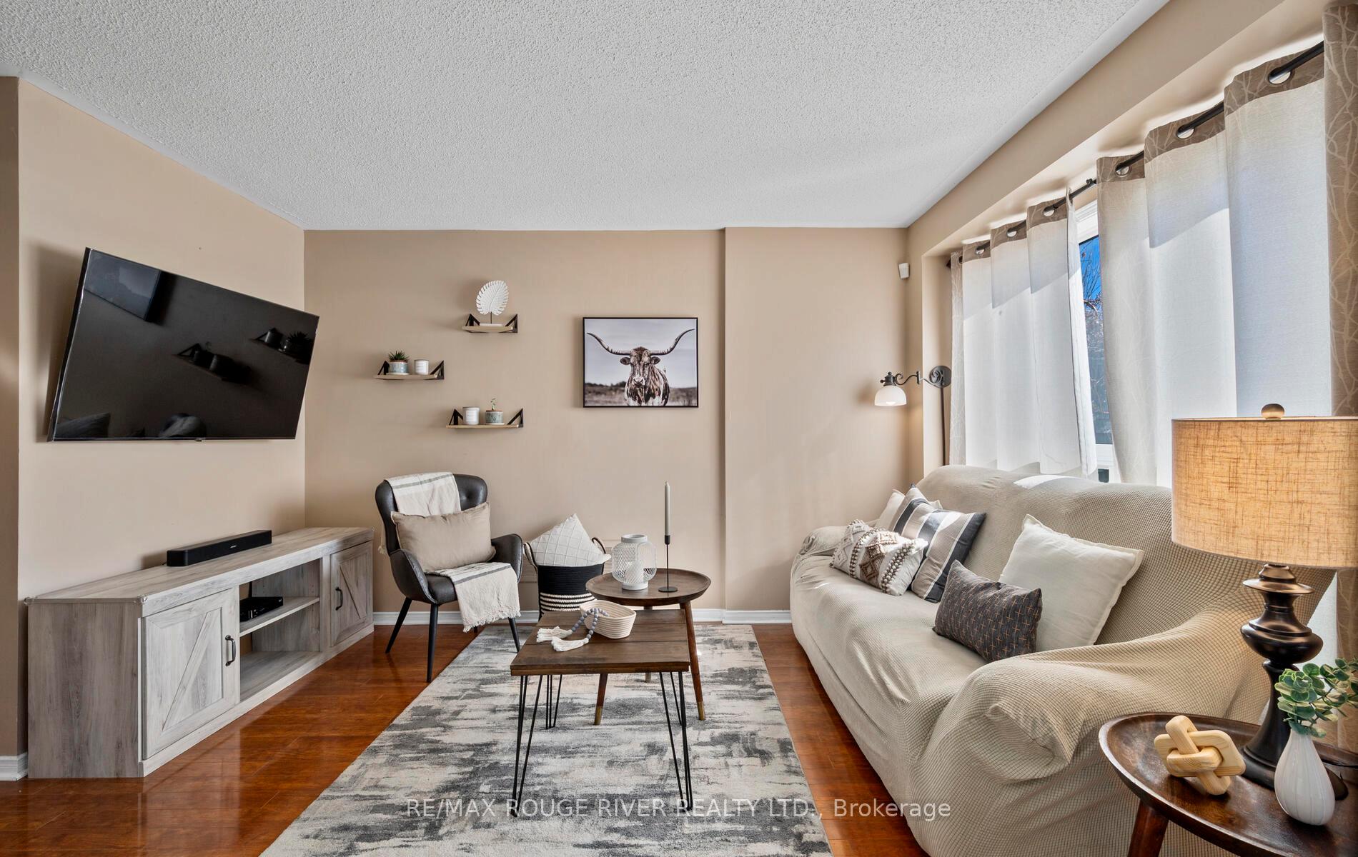 Photo 14 of 65 Cornish Drive, Clarington, Courtice — HOMEH