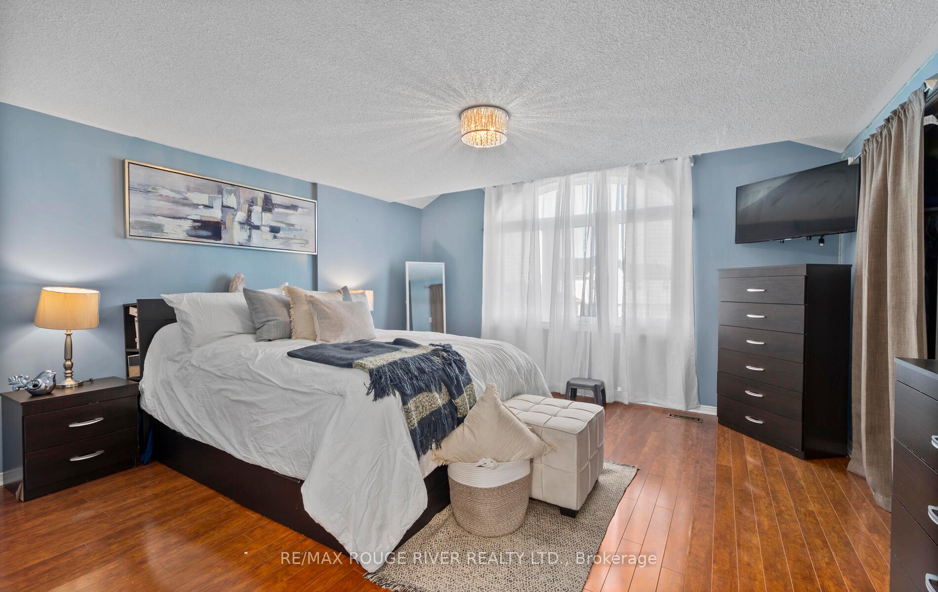 Photo 18 of 65 Cornish Drive, Clarington, Courtice — HOMEH