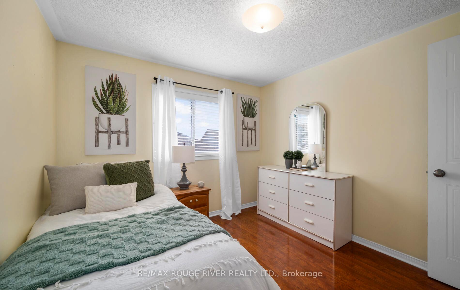 Photo 24 of 65 Cornish Drive, Clarington, Courtice — HOMEH
