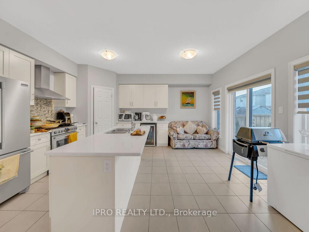 Photo 13 of 188 Ambrous Crescent, Guelph, Kortright East — HOMEH