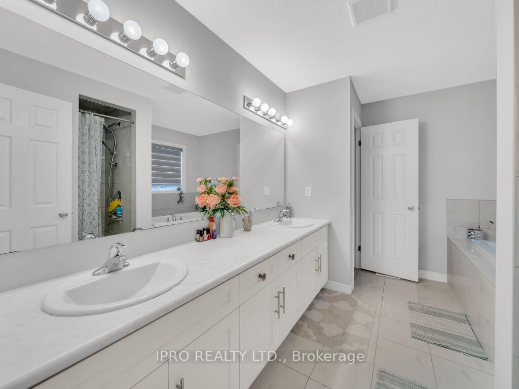 Photo 25 of 188 Ambrous Crescent, Guelph, Kortright East — HOMEH