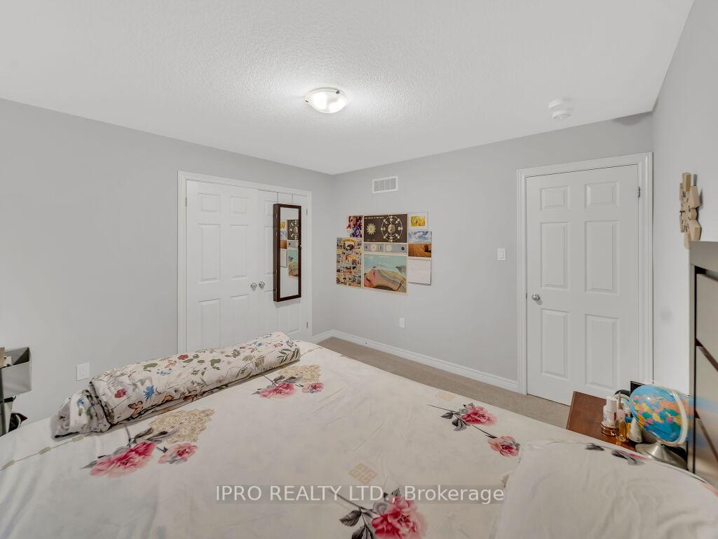Photo 28 of 188 Ambrous Crescent, Guelph, Kortright East — HOMEH