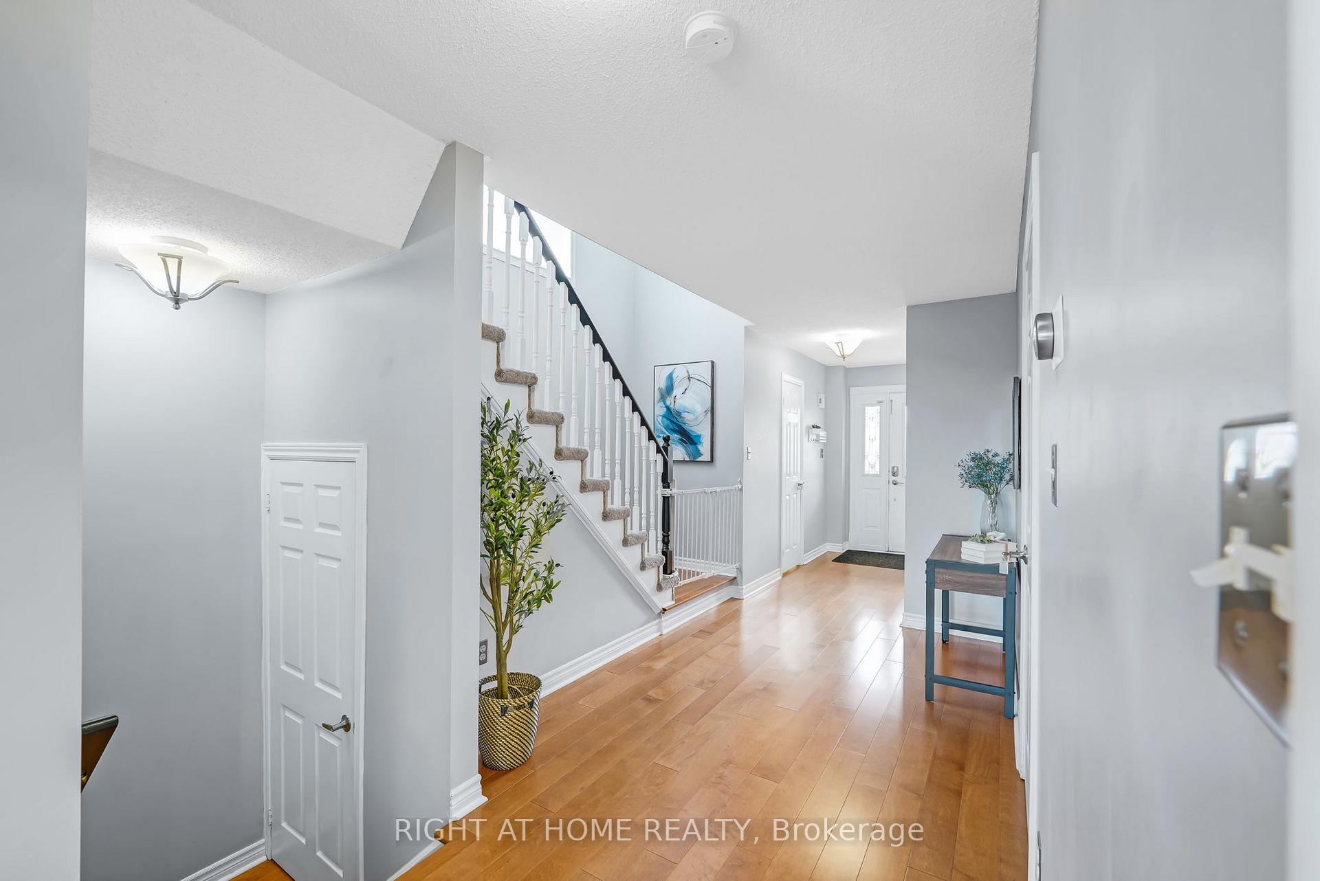 Photo 4 of 2 Daley Avenue, Clarington, Bowmanville — HOMEH