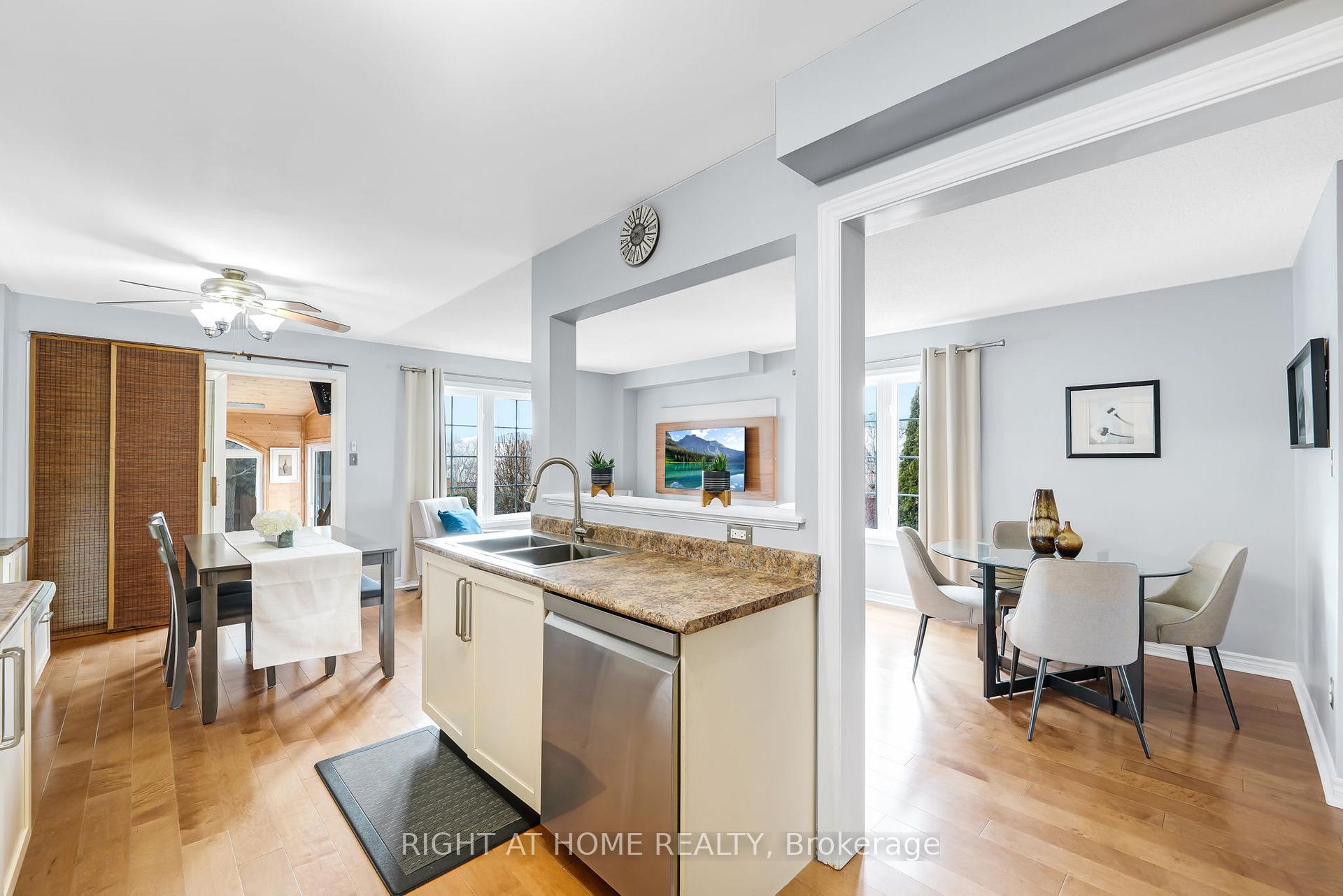 Photo 11 of 2 Daley Avenue, Clarington, Bowmanville — HOMEH