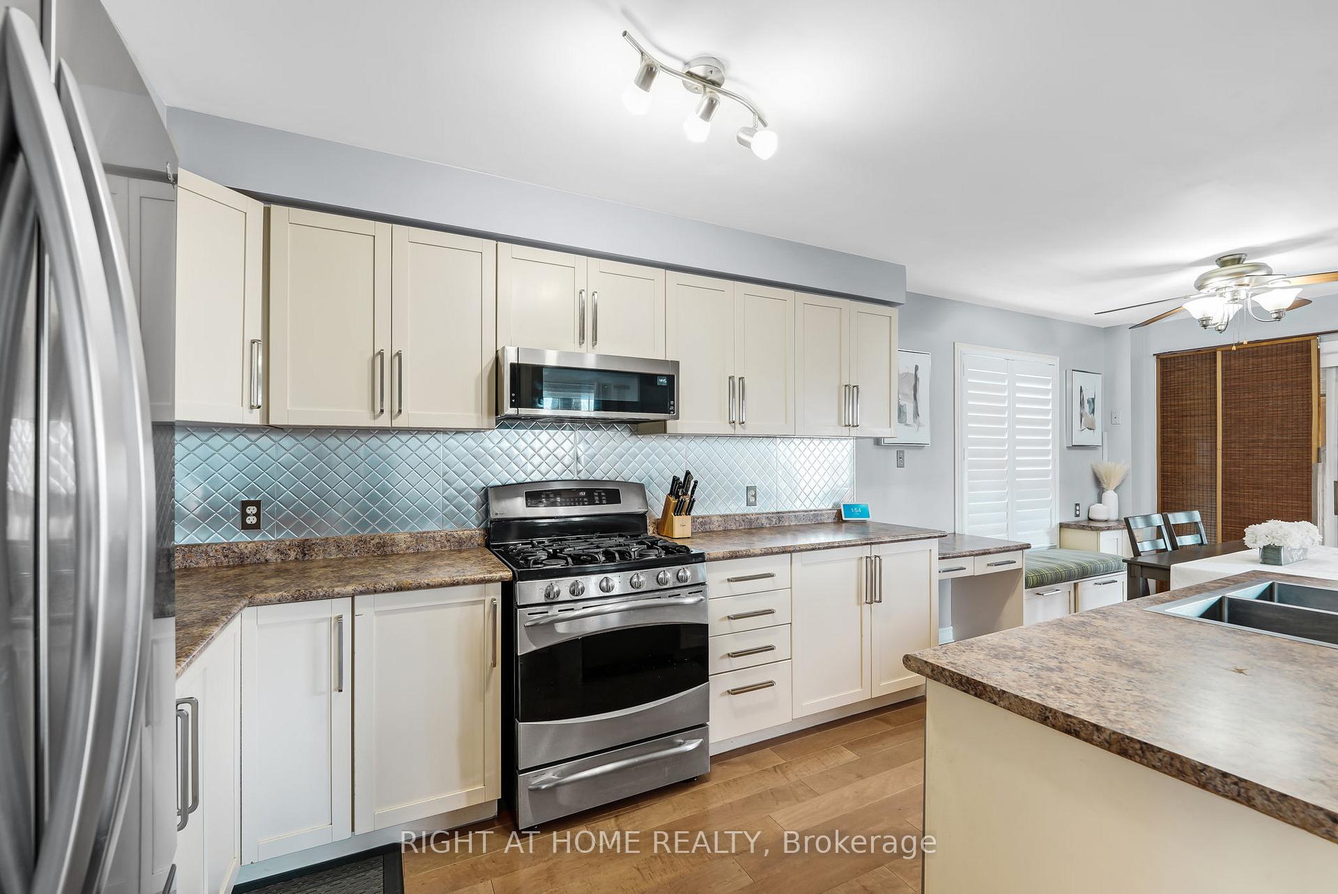 Photo 12 of 2 Daley Avenue, Clarington, Bowmanville — HOMEH