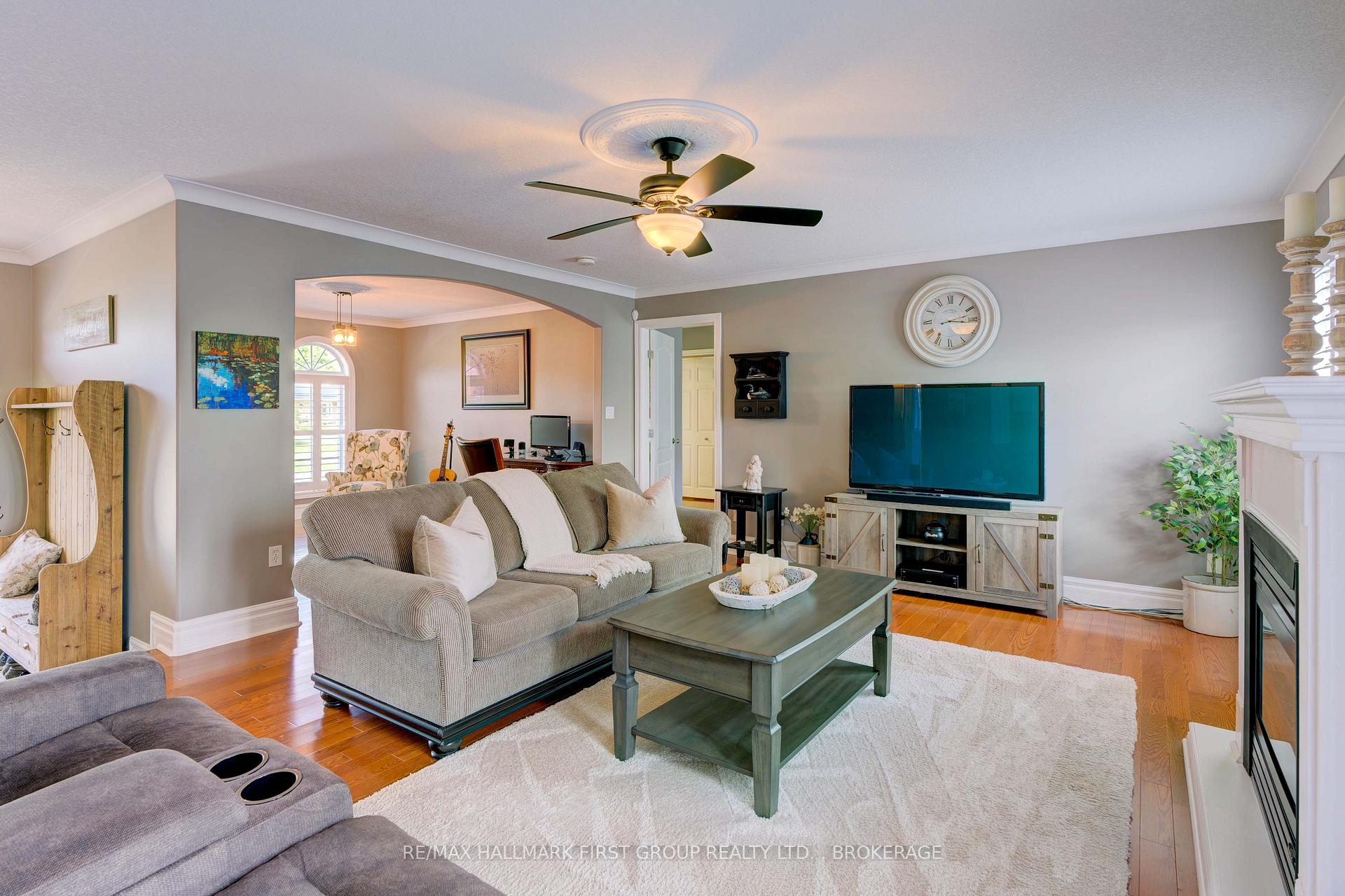 Photo 6 of 4479 Ashwood Drive, Frontenac, Frontenac South — HOMEH