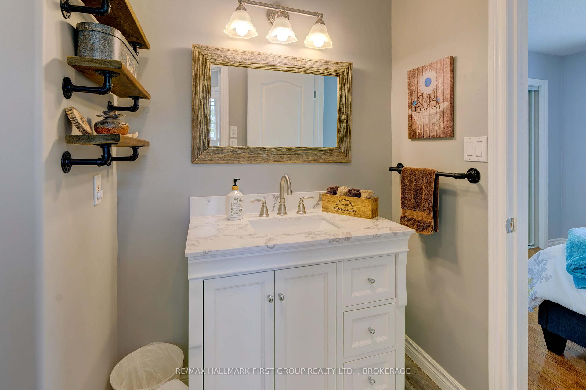 Photo 29 of 4479 Ashwood Drive, Frontenac, Frontenac South — HOMEH