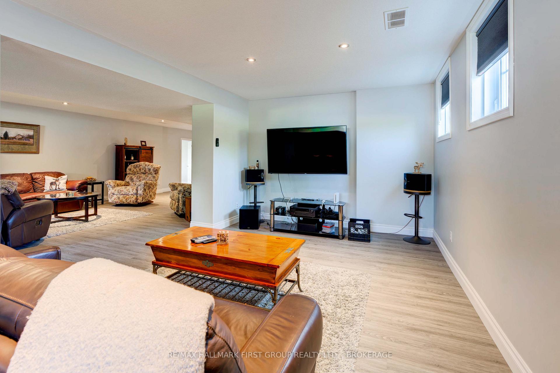 Photo 37 of 4479 Ashwood Drive, Frontenac, Frontenac South — HOMEH