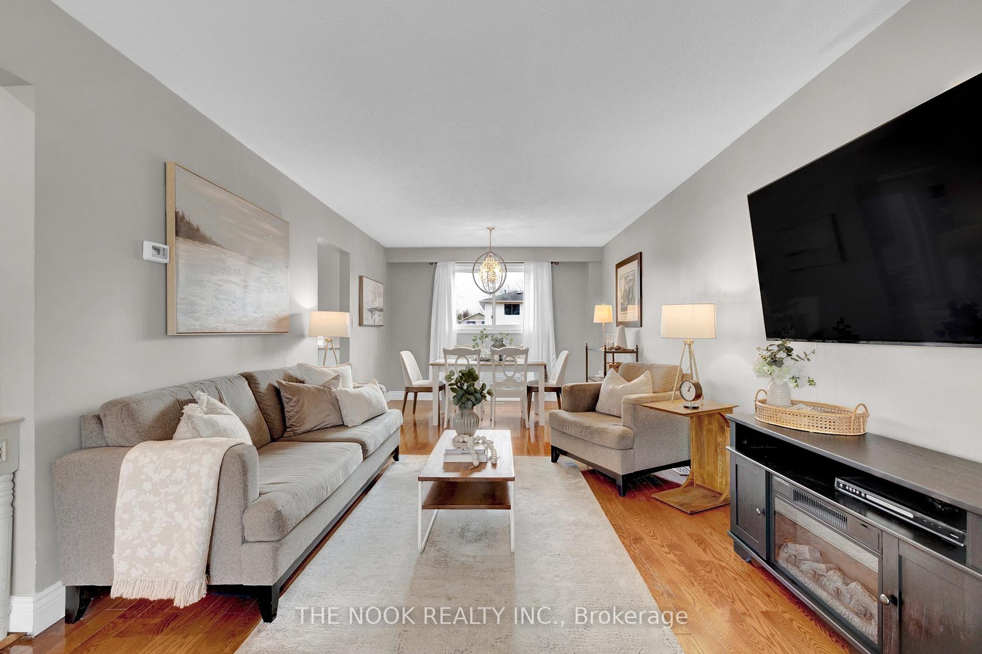 Photo 8 of 15 Holgate Crescent, Clarington, Bowmanville — HOMEH