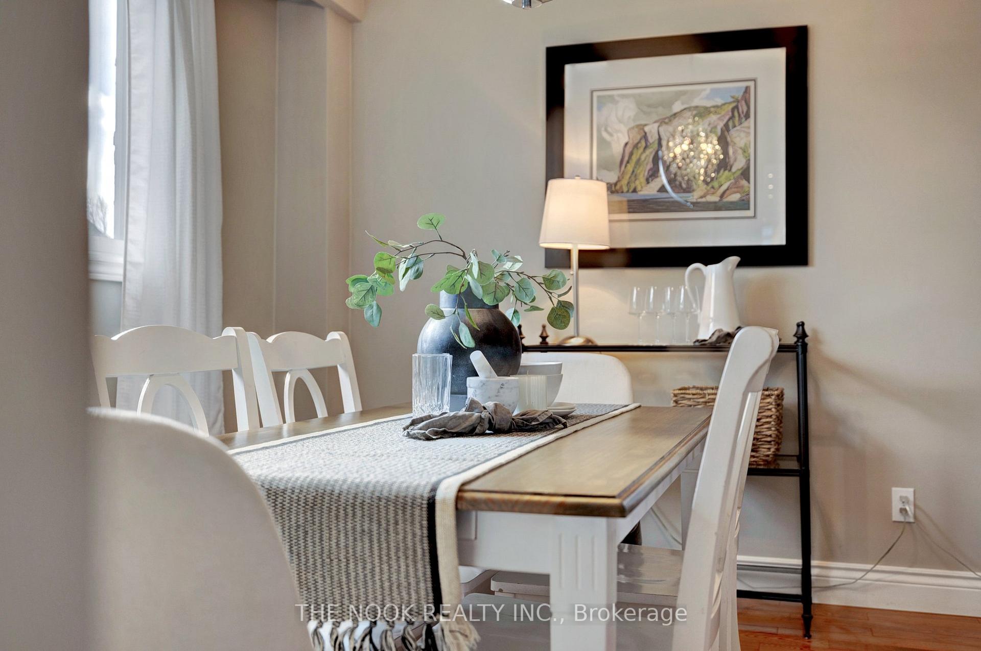 Photo 12 of 15 Holgate Crescent, Clarington, Bowmanville — HOMEH