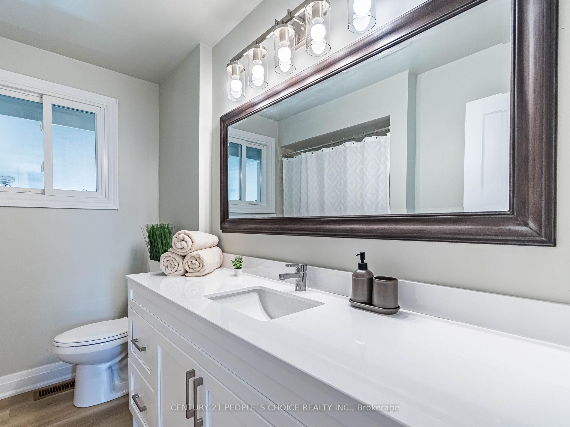 Photo 16 of 237 Highridge Avenue, Hamilton, Riverdale — HOMEH