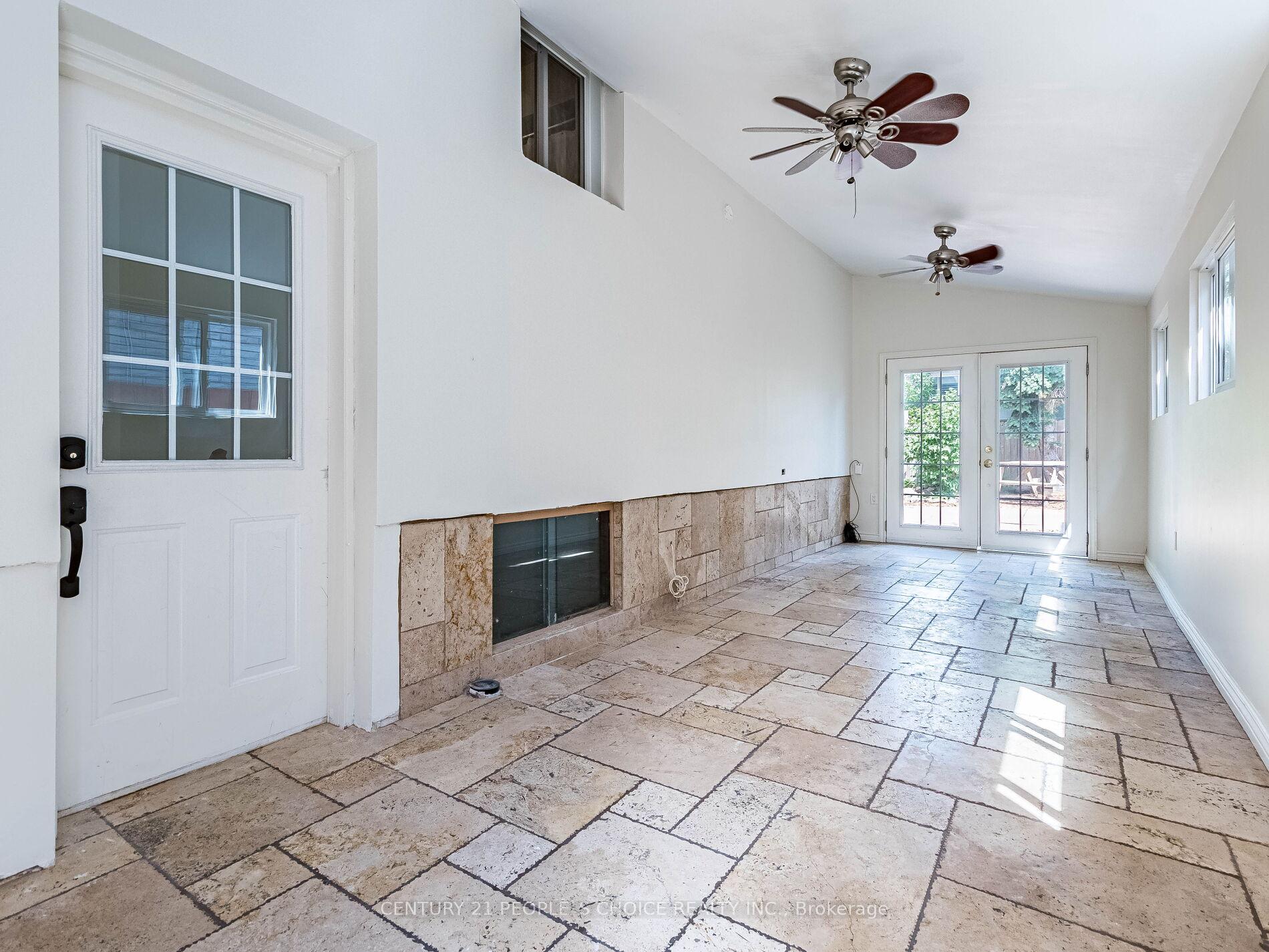 Photo 21 of 237 Highridge Avenue, Hamilton, Riverdale — HOMEH