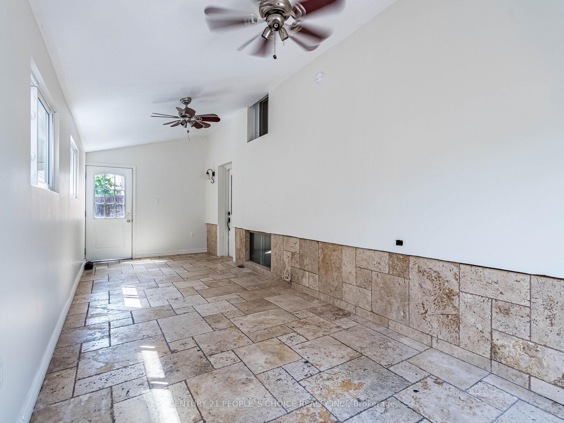 Photo 22 of 237 Highridge Avenue, Hamilton, Riverdale — HOMEH