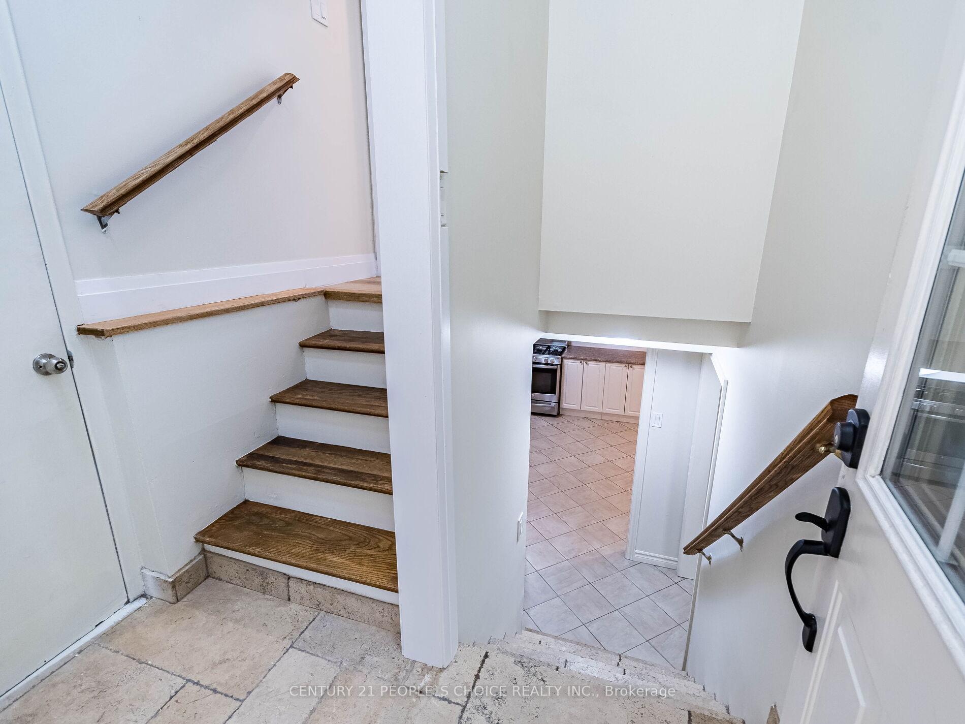 Photo 23 of 237 Highridge Avenue, Hamilton, Riverdale — HOMEH