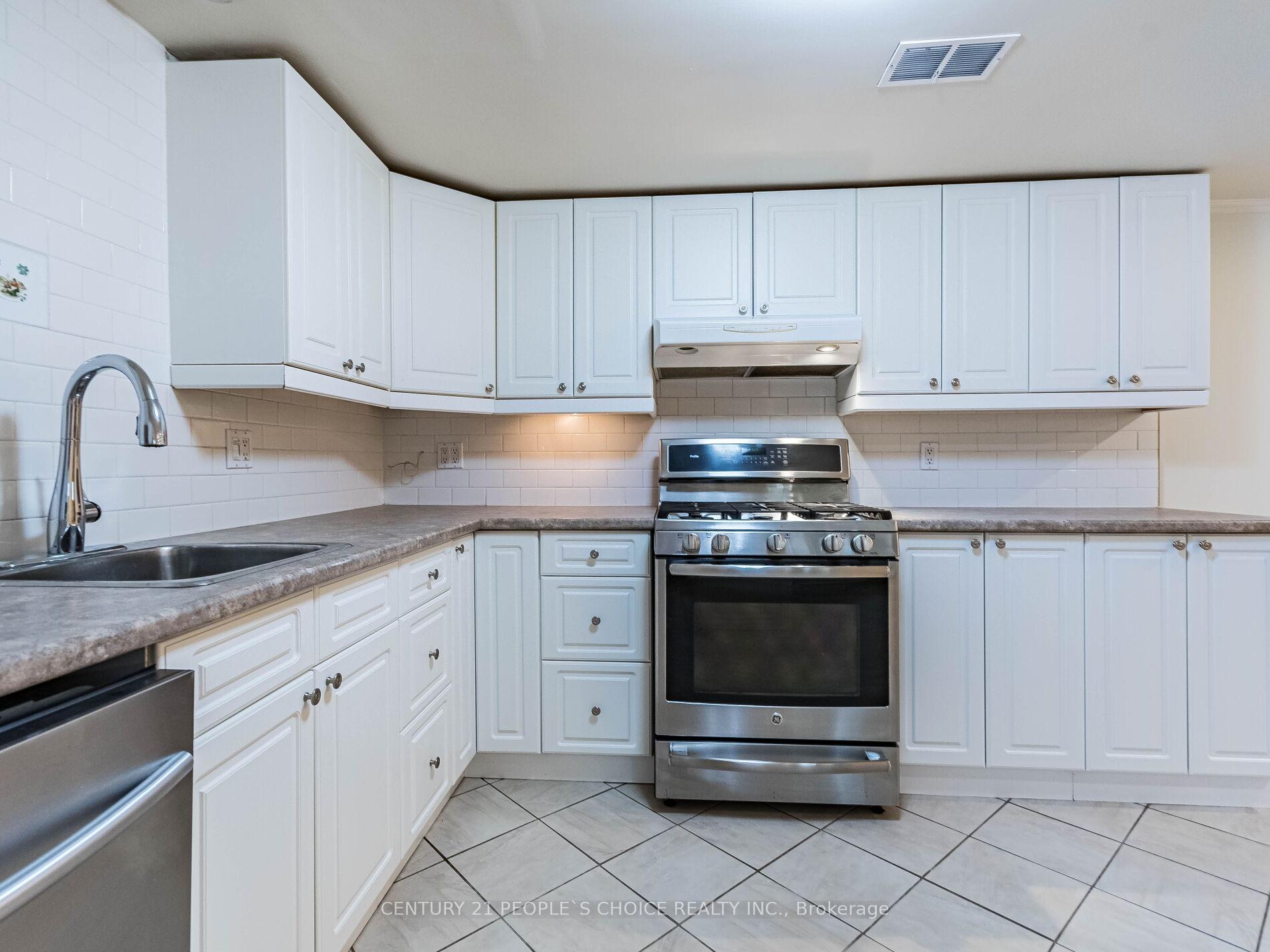 Photo 27 of 237 Highridge Avenue, Hamilton, Riverdale — HOMEH