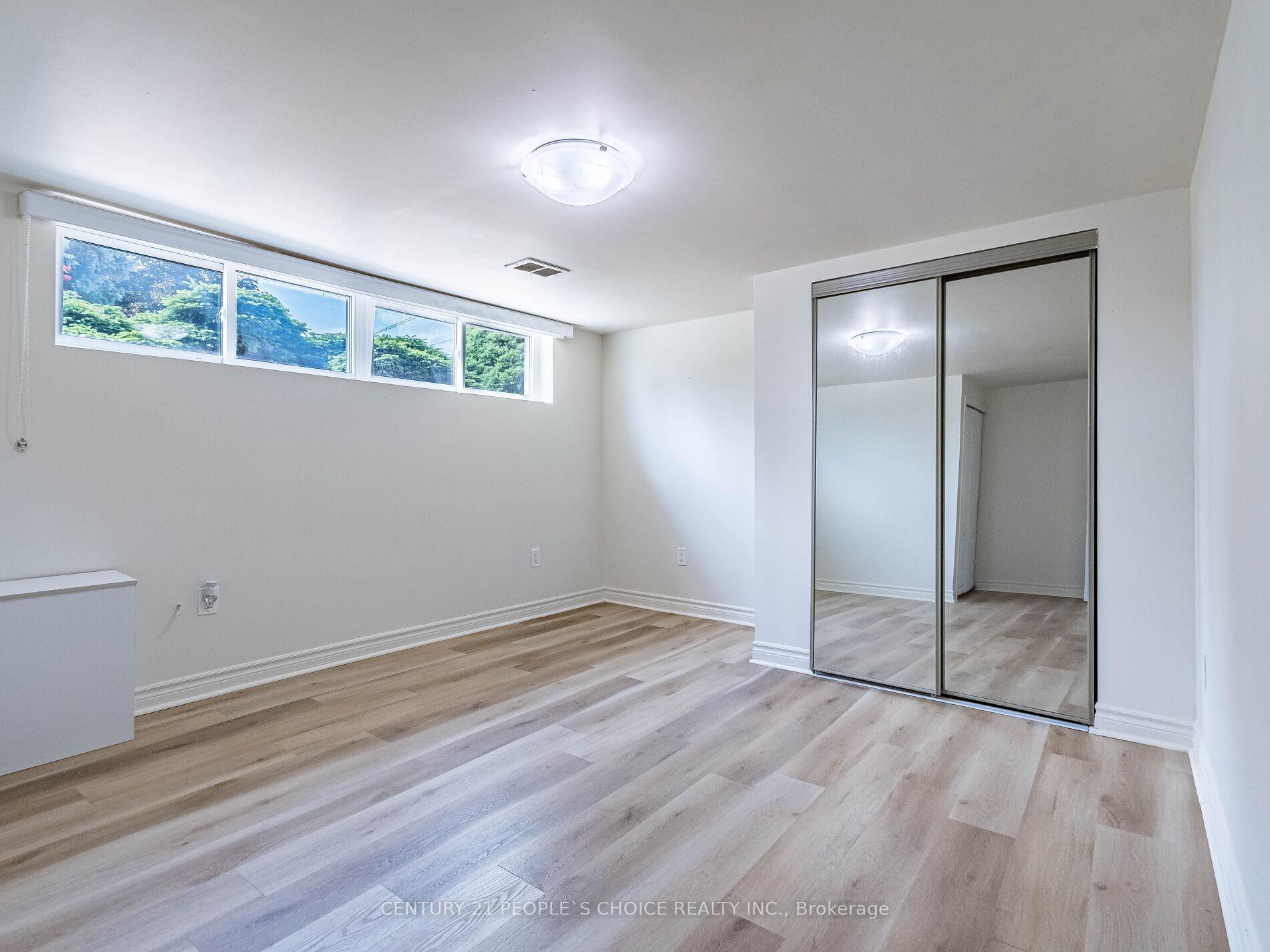 Photo 29 of 237 Highridge Avenue, Hamilton, Riverdale — HOMEH