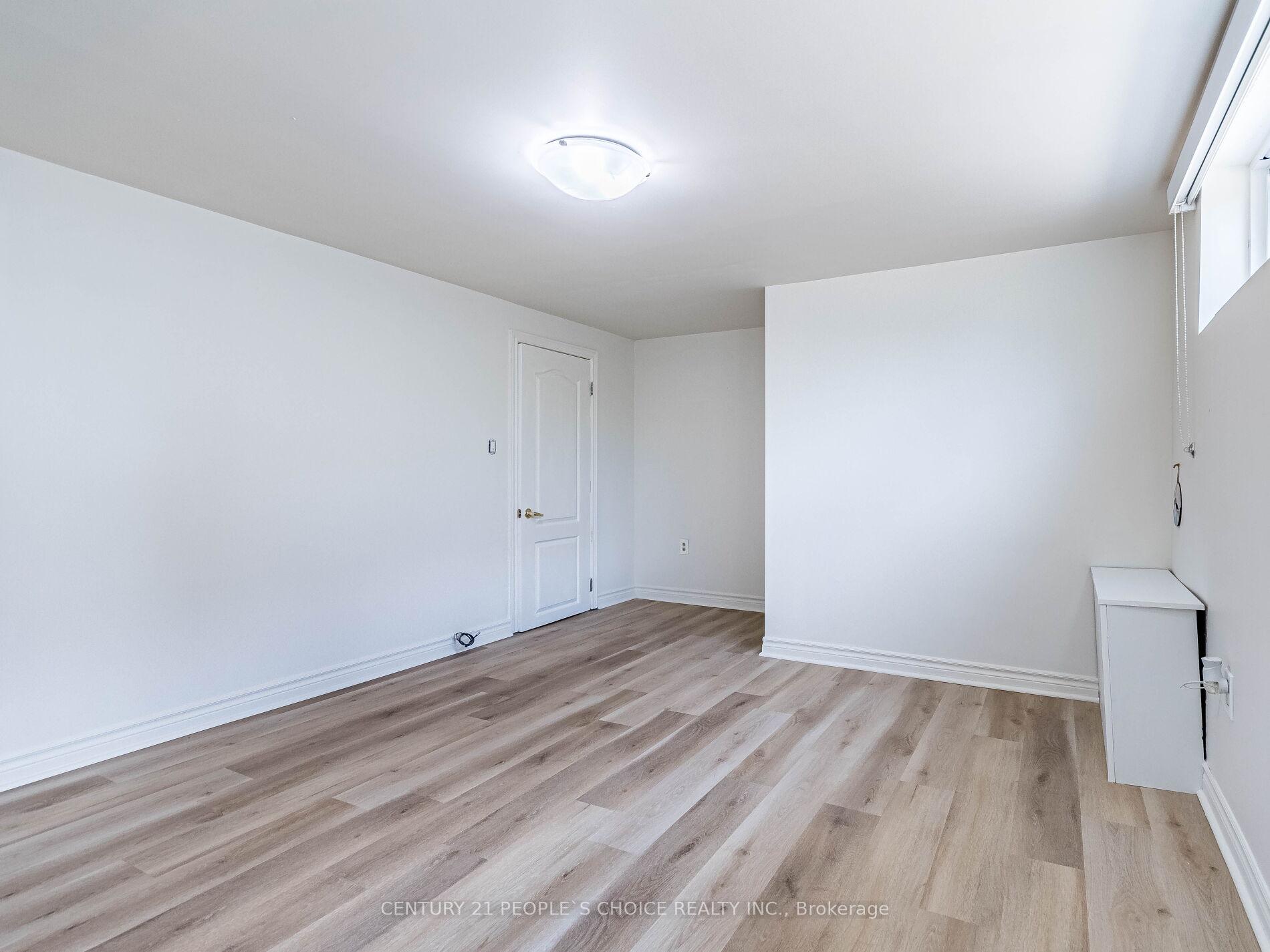 Photo 30 of 237 Highridge Avenue, Hamilton, Riverdale — HOMEH