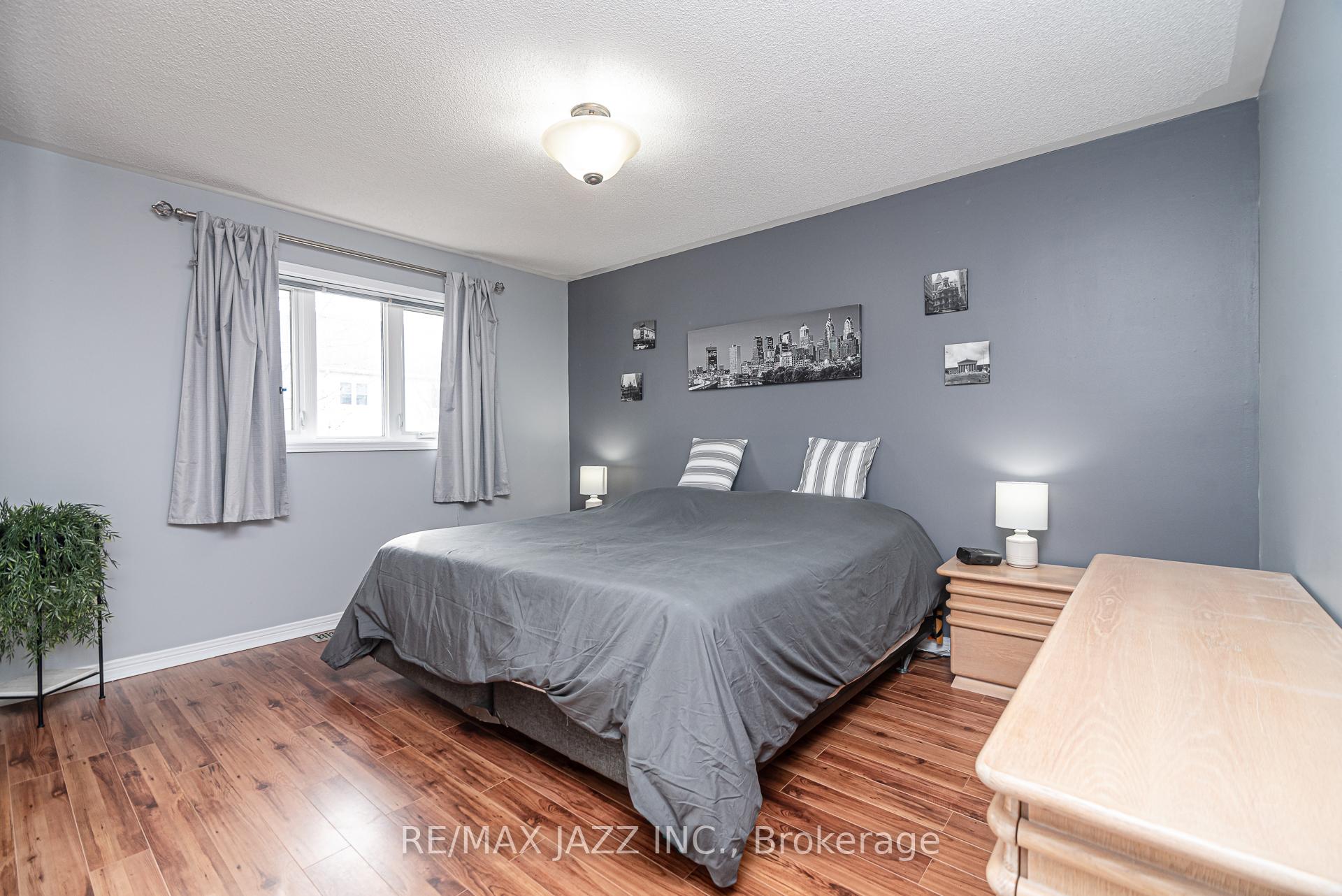 Photo 9 of 139 West Side Drive, Clarington, Bowmanville — HOMEH