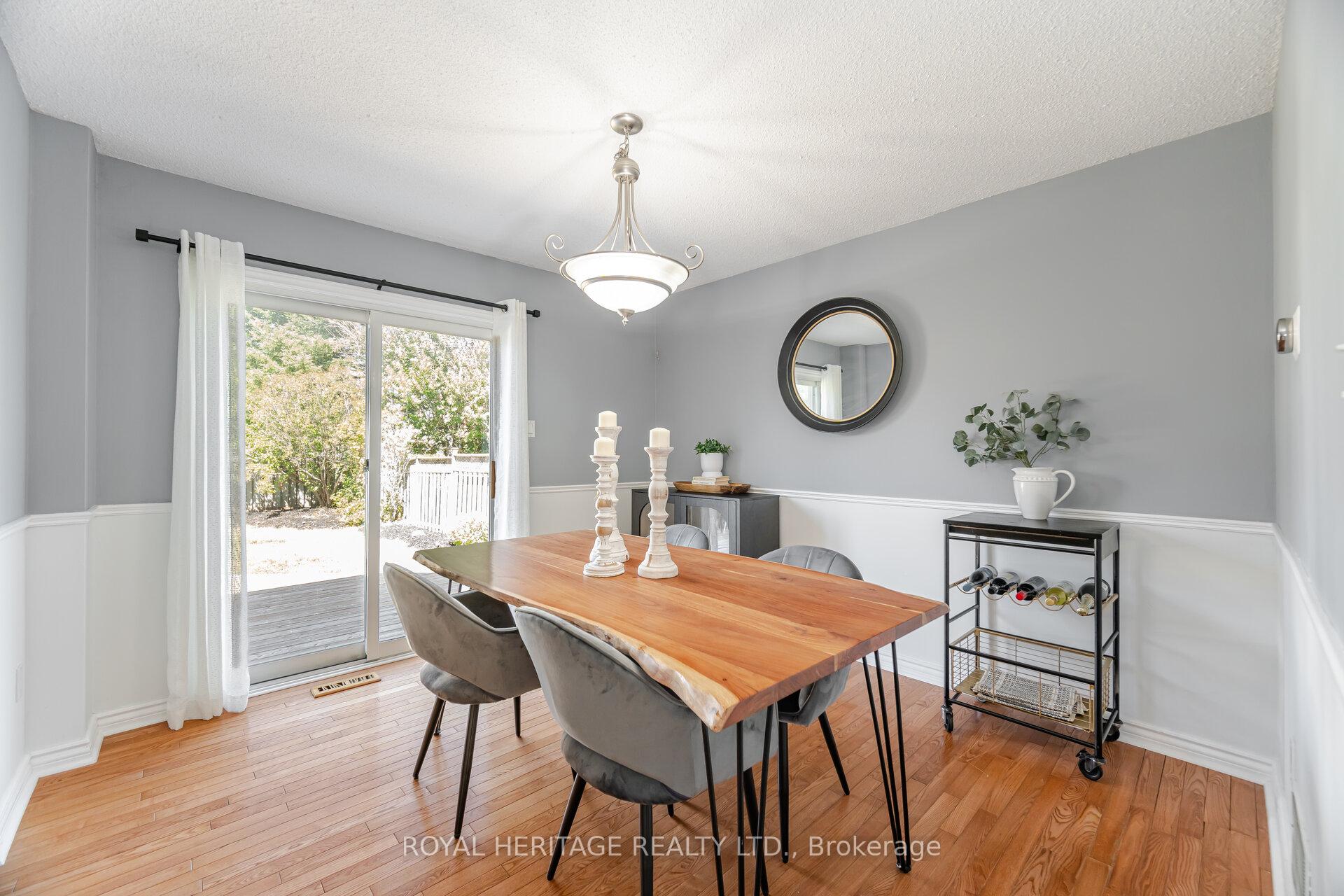 Photo 13 of 6 Field Crescent, Ajax, Central East — HOMEH