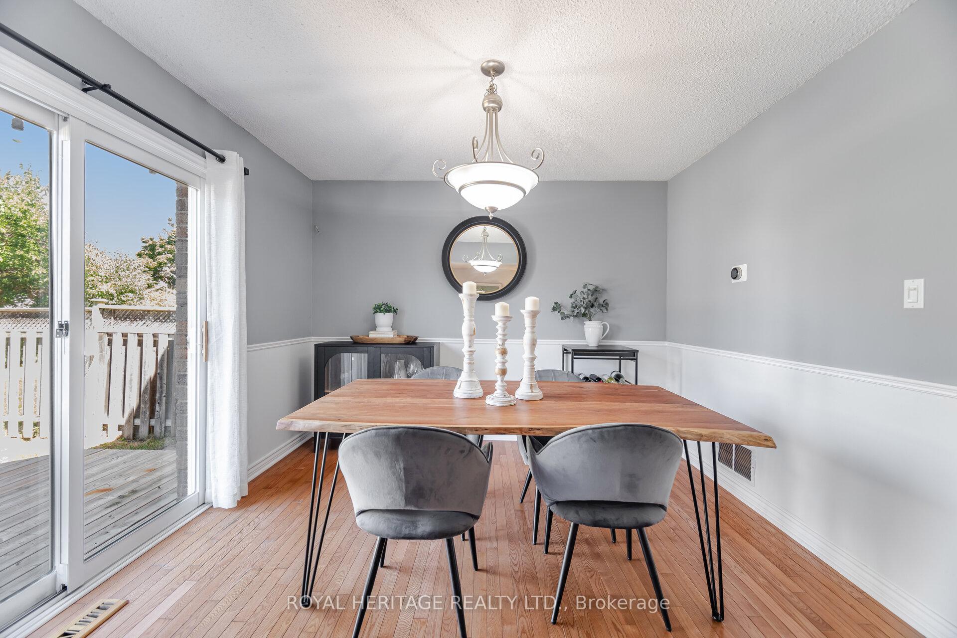 Photo 15 of 6 Field Crescent, Ajax, Central East — HOMEH