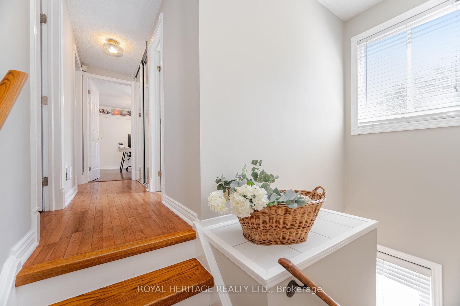 Photo 20 of 6 Field Crescent, Ajax, Central East — HOMEH