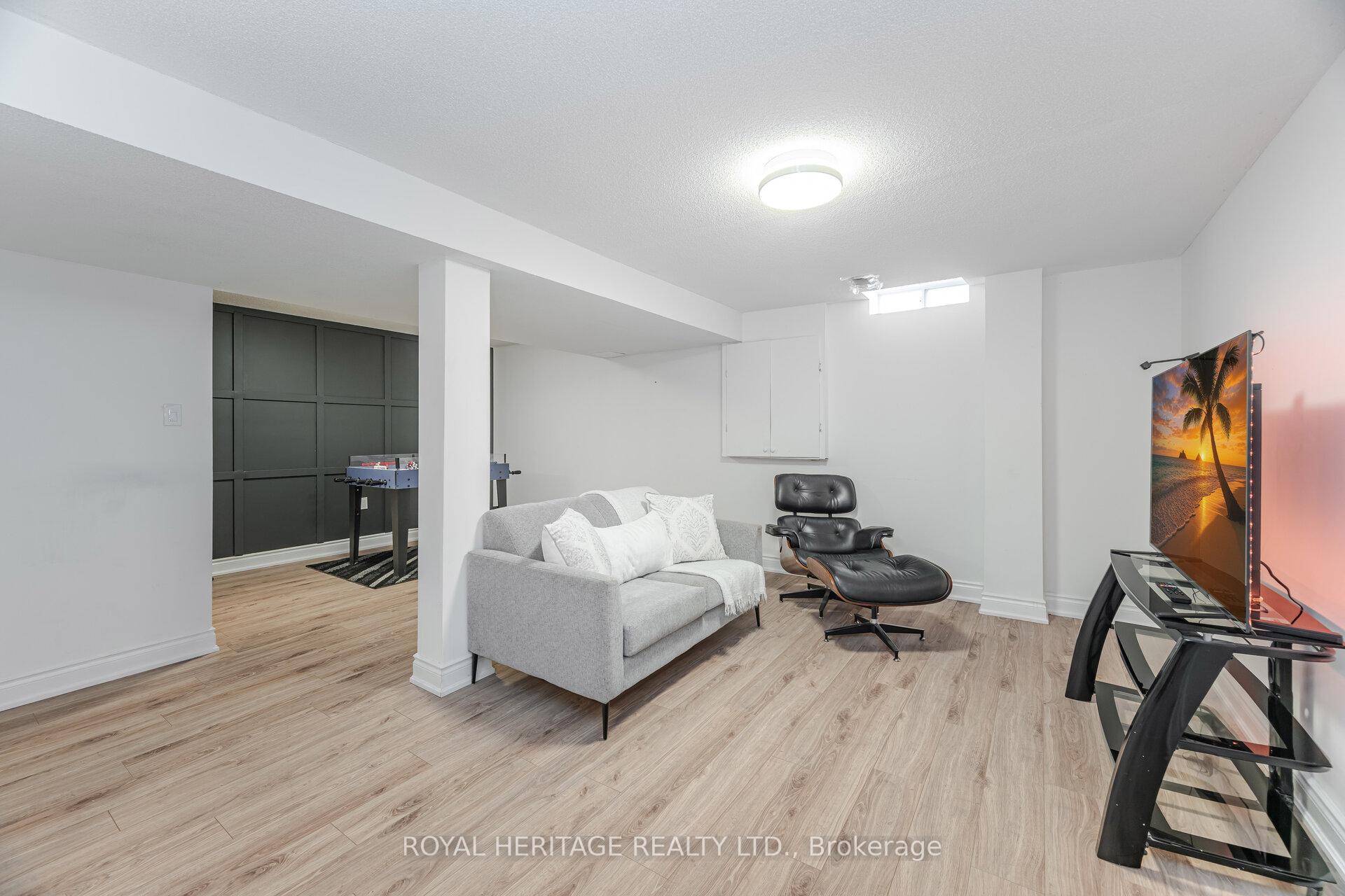 Photo 38 of 6 Field Crescent, Ajax, Central East — HOMEH