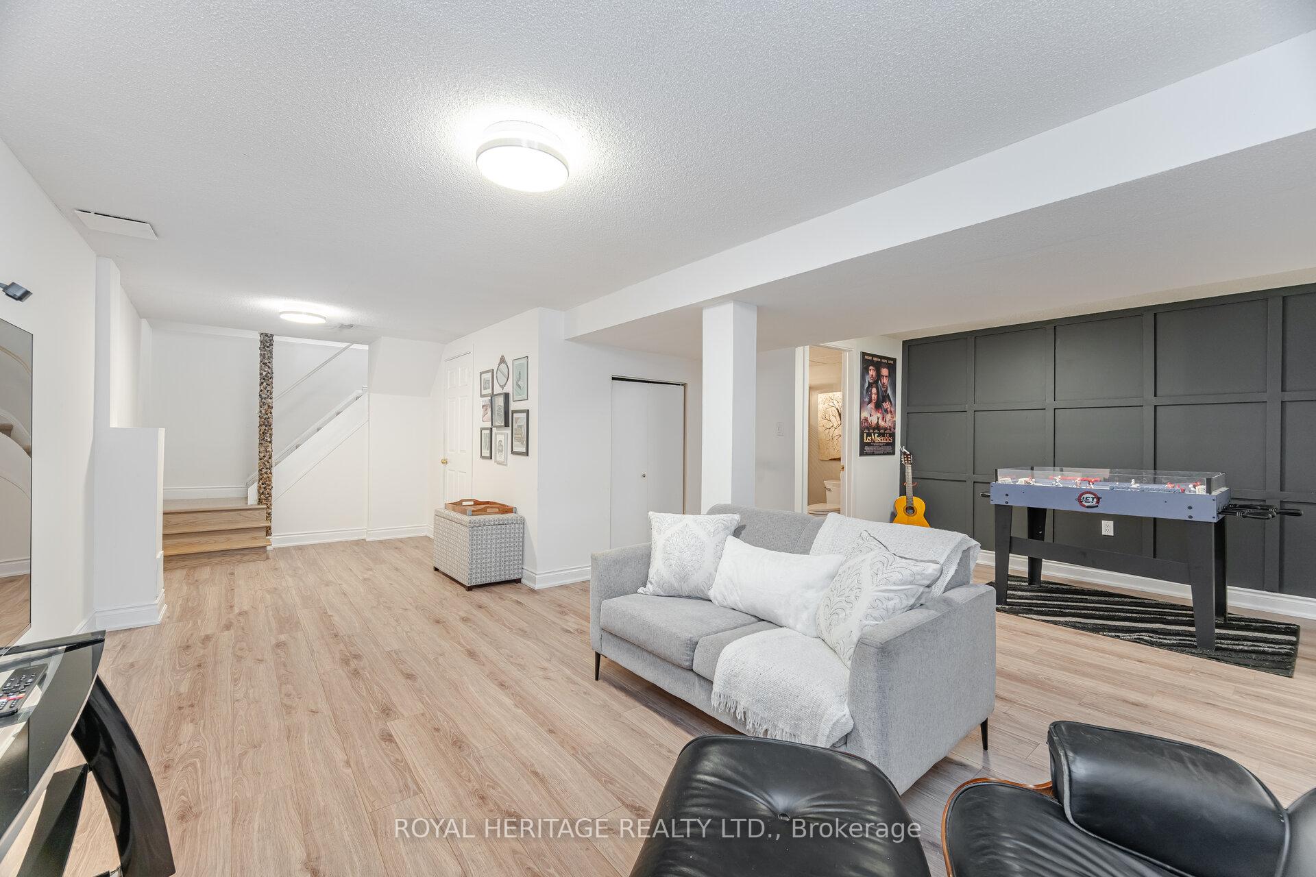Photo 40 of 6 Field Crescent, Ajax, Central East — HOMEH