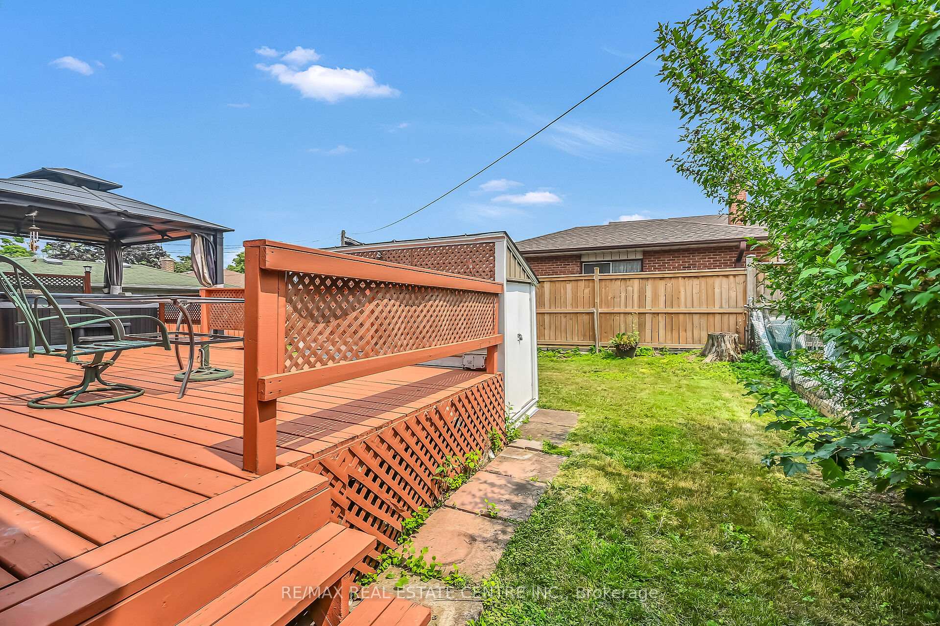 Photo 25 of 169 Pottruff Road S, Hamilton, Greenford — HOMEH