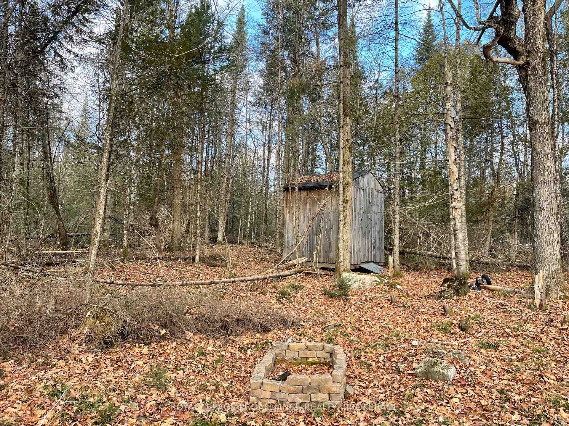 Photo 10 of 1518 Wintergreen Road, Frontenac, Frontenac North — HOMEH