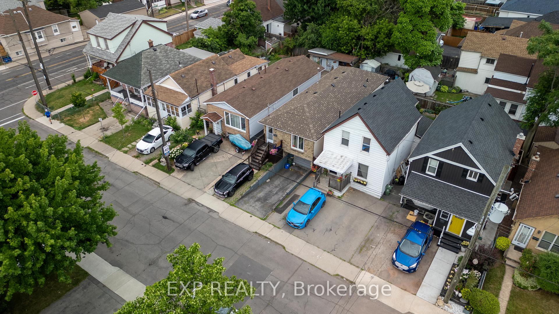 Photo 39 of 41 Robins Avenue, Hamilton, Crown Point — HOMEH