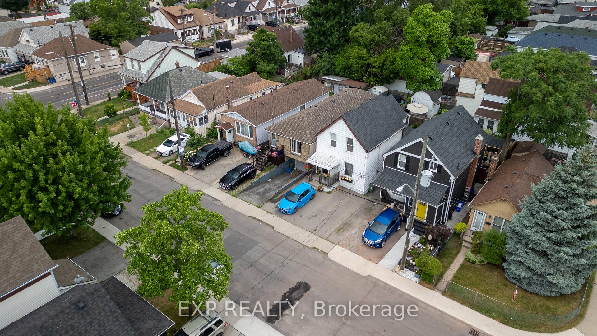 Photo 43 of 41 Robins Avenue, Hamilton, Crown Point — HOMEH