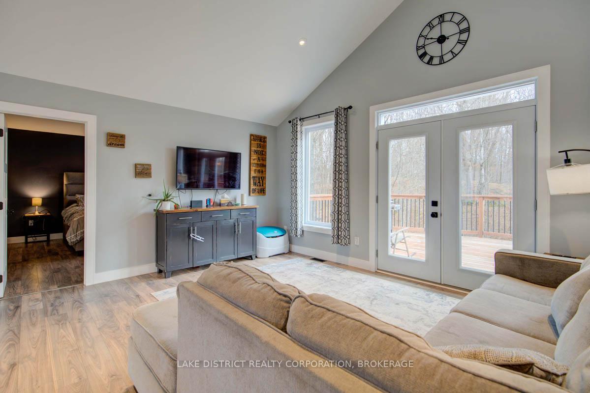 Photo 4 of 1014 Art Duffy Road, Central Frontenac, Frontenac Centre — HOMEH